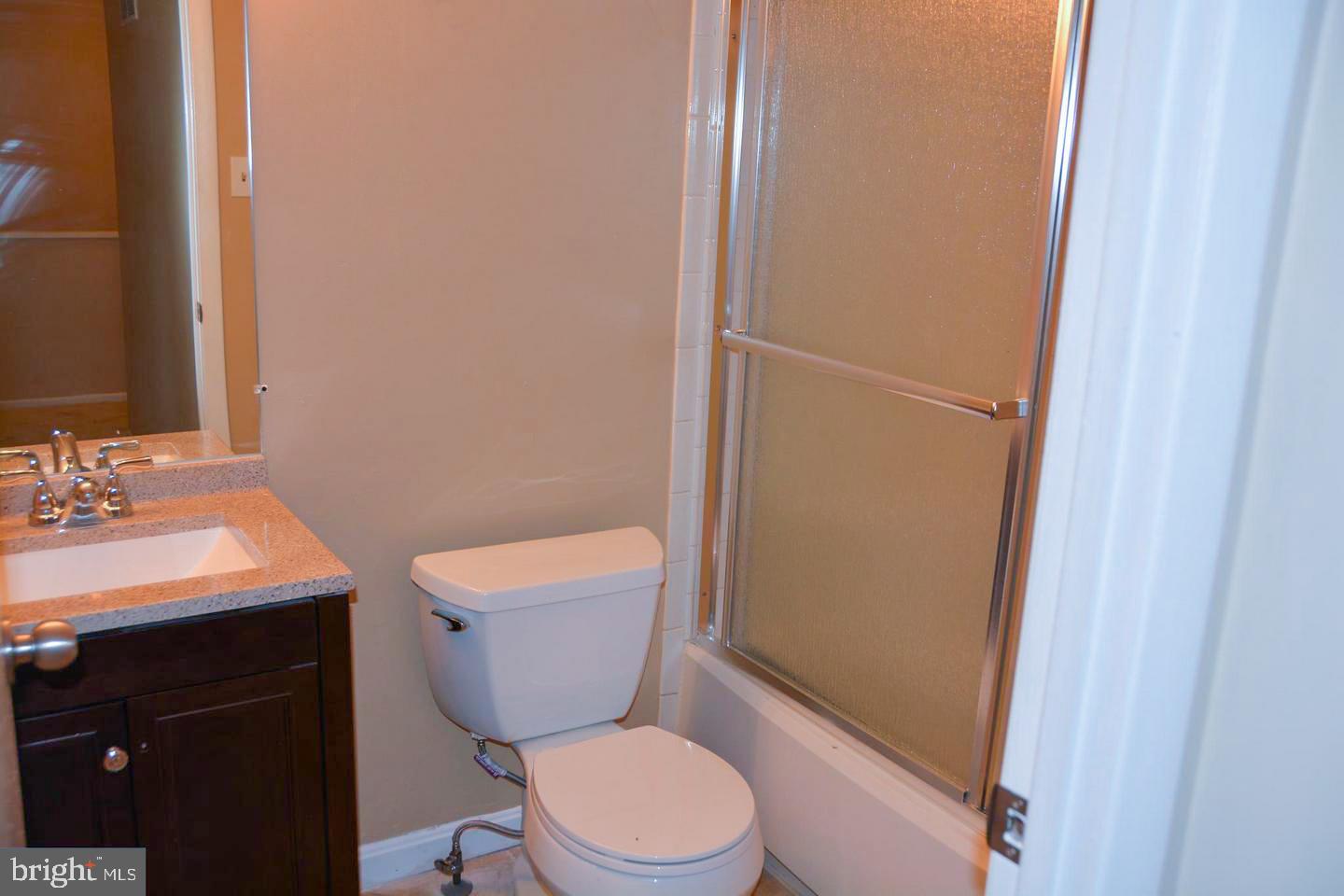 VILLAGE OF KINGS CONTRIVANCE - Residential Lease