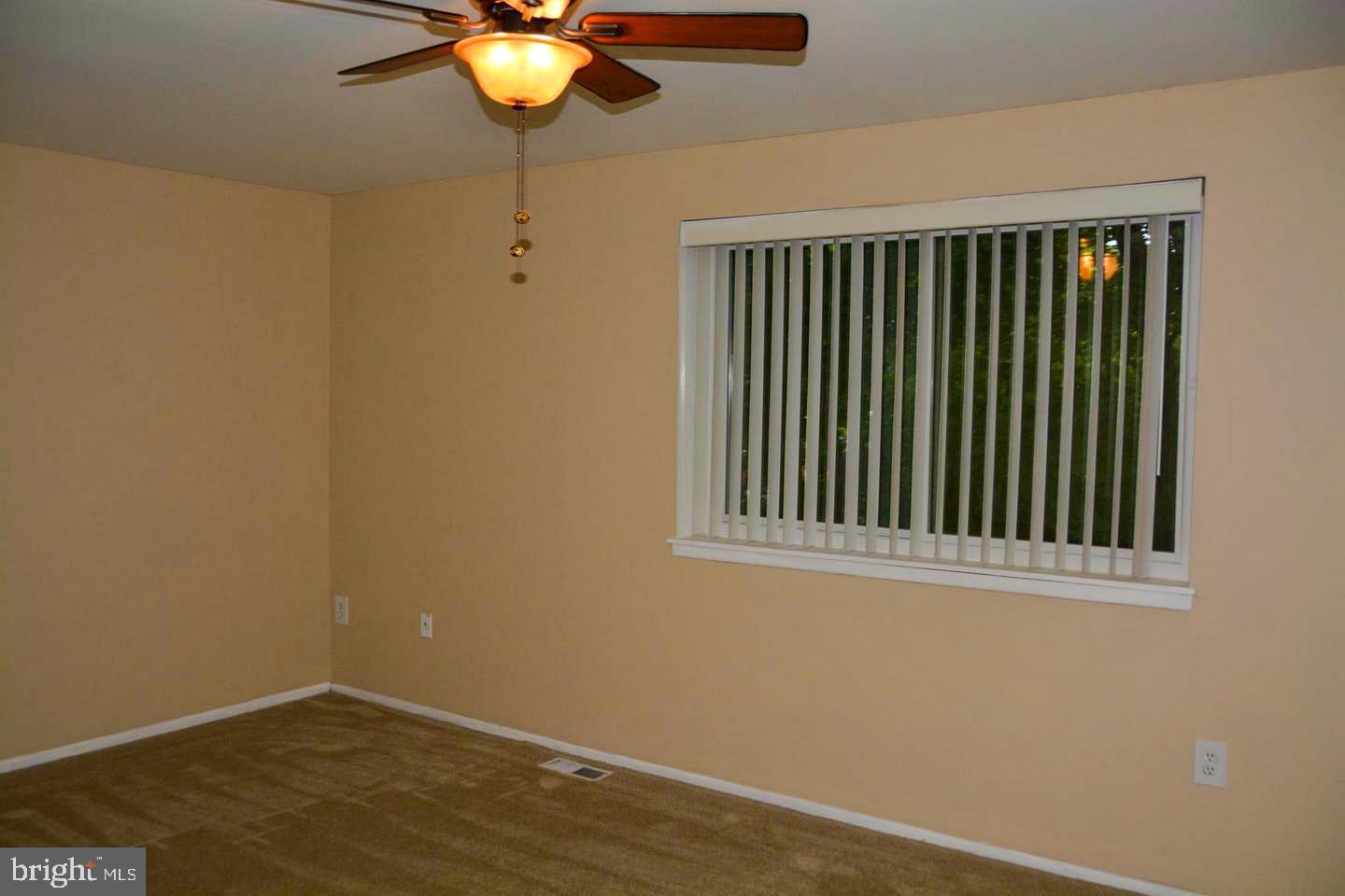 VILLAGE OF KINGS CONTRIVANCE - Residential Lease