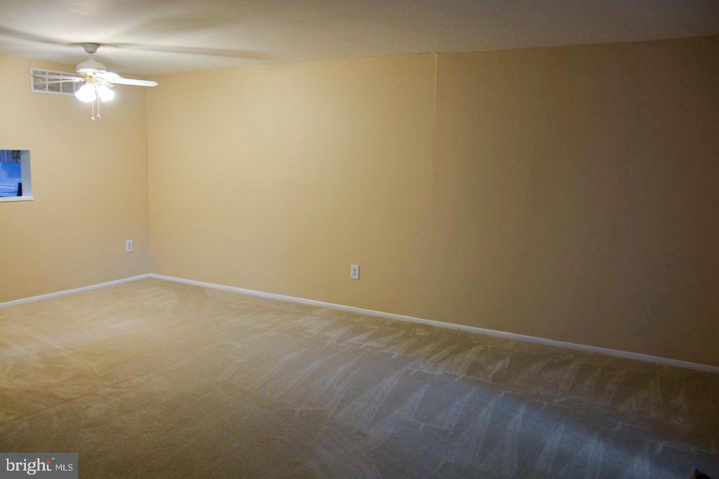 VILLAGE OF KINGS CONTRIVANCE - Residential Lease