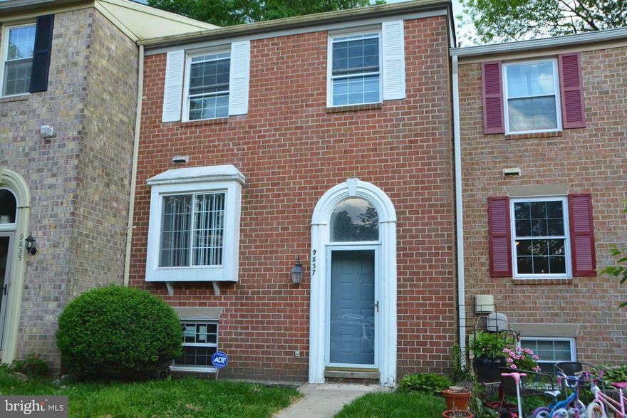 Spacious, newly upgraded all brick townhome with 3 finished levels, 4 BRs, 3 1/2 bath, and eat in kitchen. Quiet location, convenient to to 29,32, or 95.  No smoking. No pets. Tenant pays all utilities.  Available November 1st!   Application fee: $40.   All monies must be in certified funds.