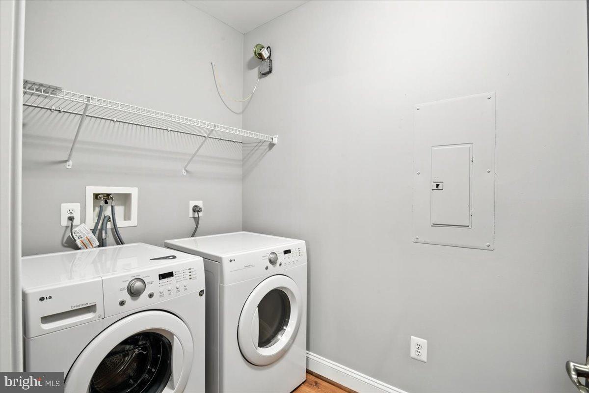 WILLOW OAK - Residential