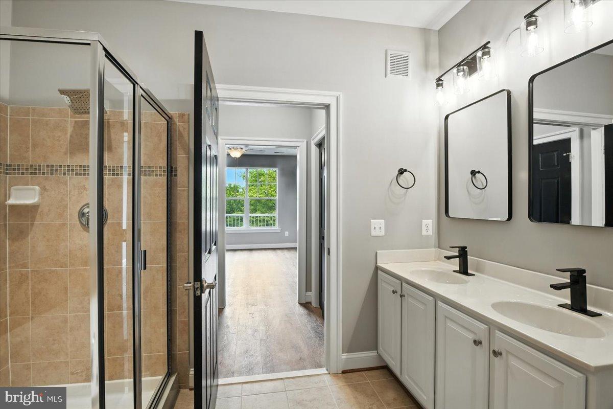 WILLOW OAK - Residential