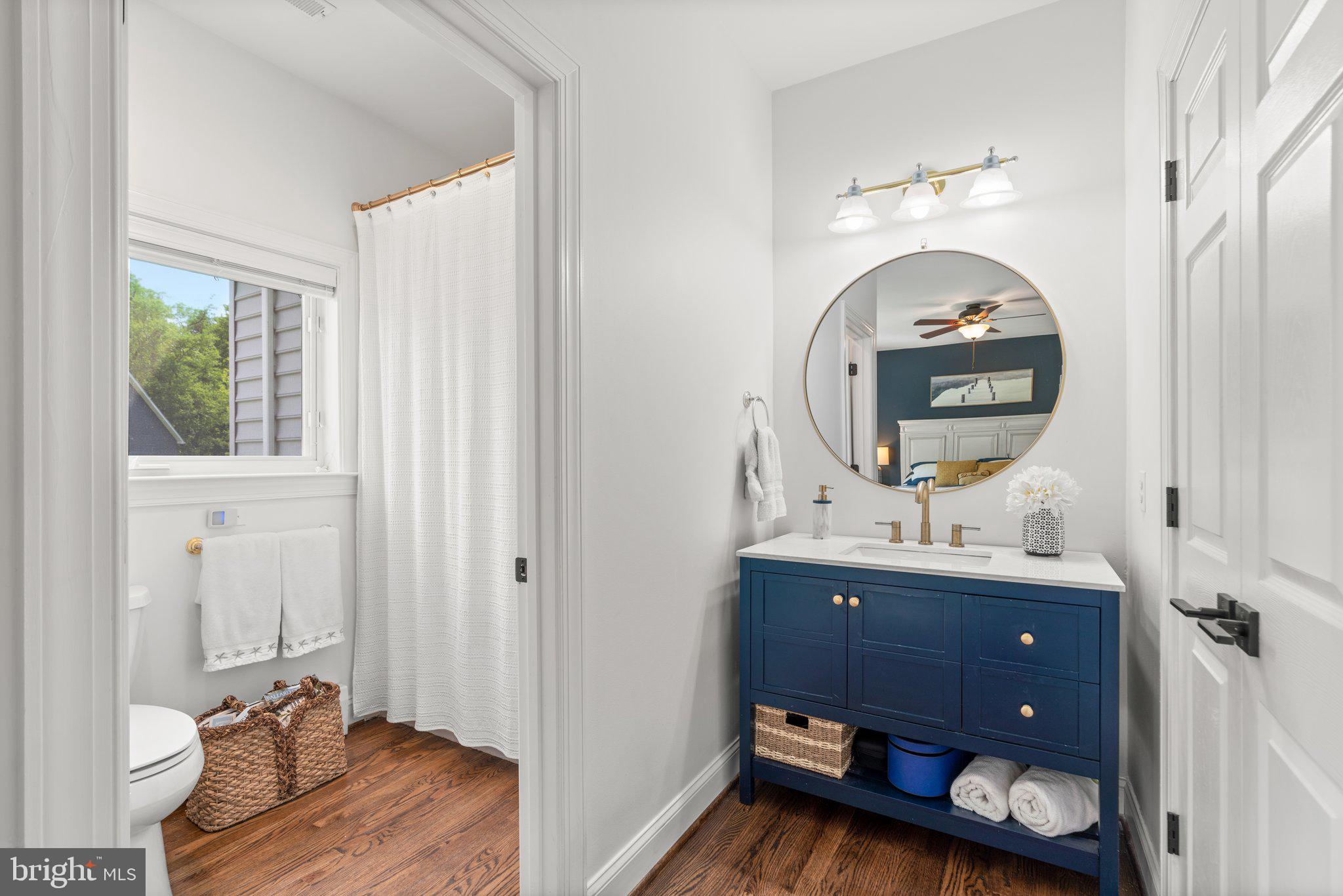 BOWLEYS QUARTERS - Residential