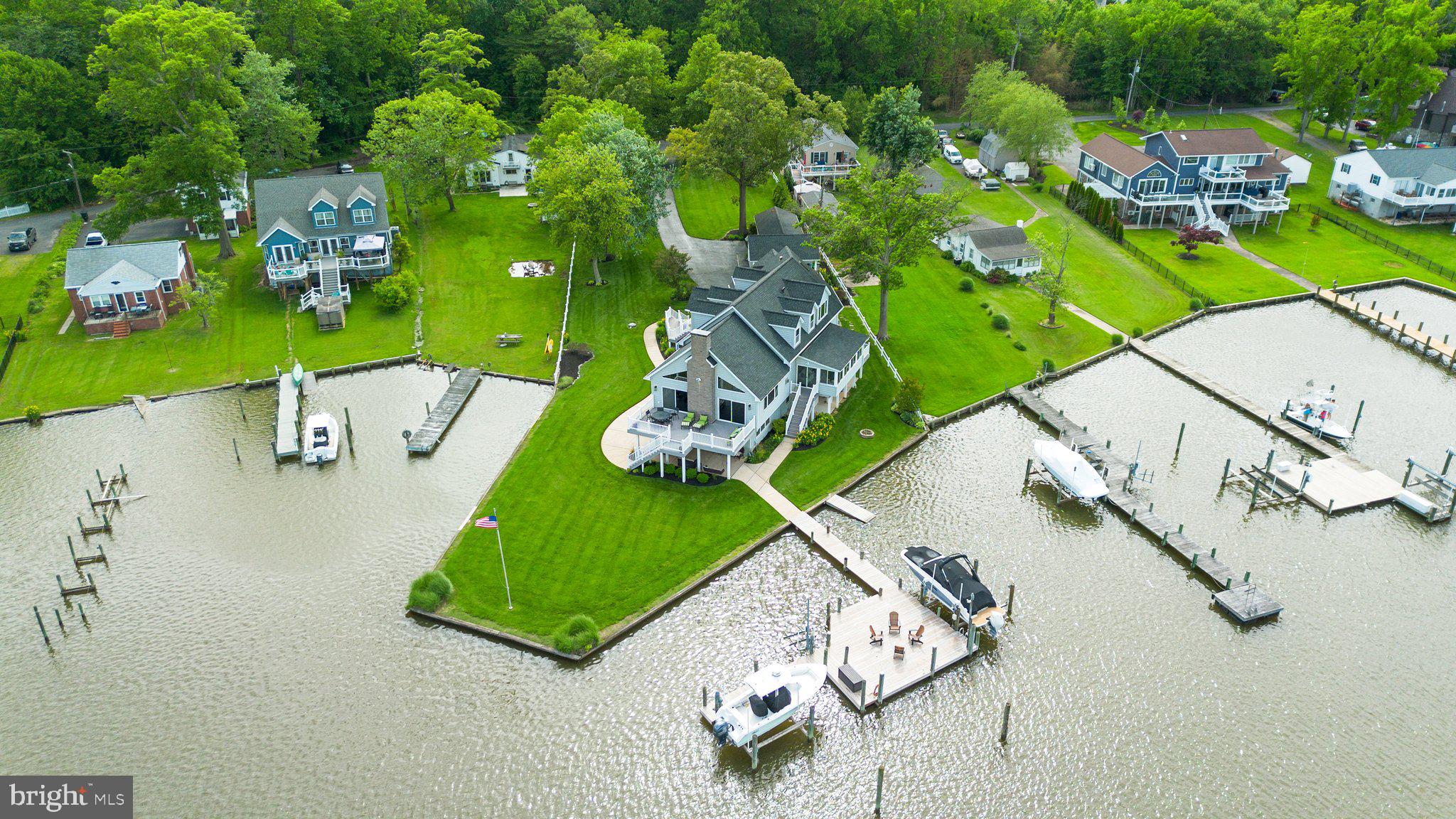 BOWLEYS QUARTERS - Residential