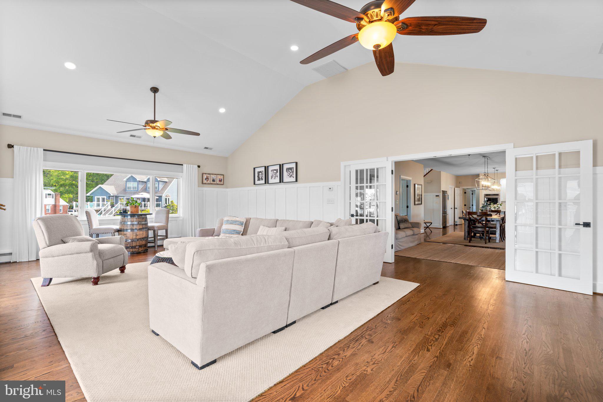 BOWLEYS QUARTERS - Residential