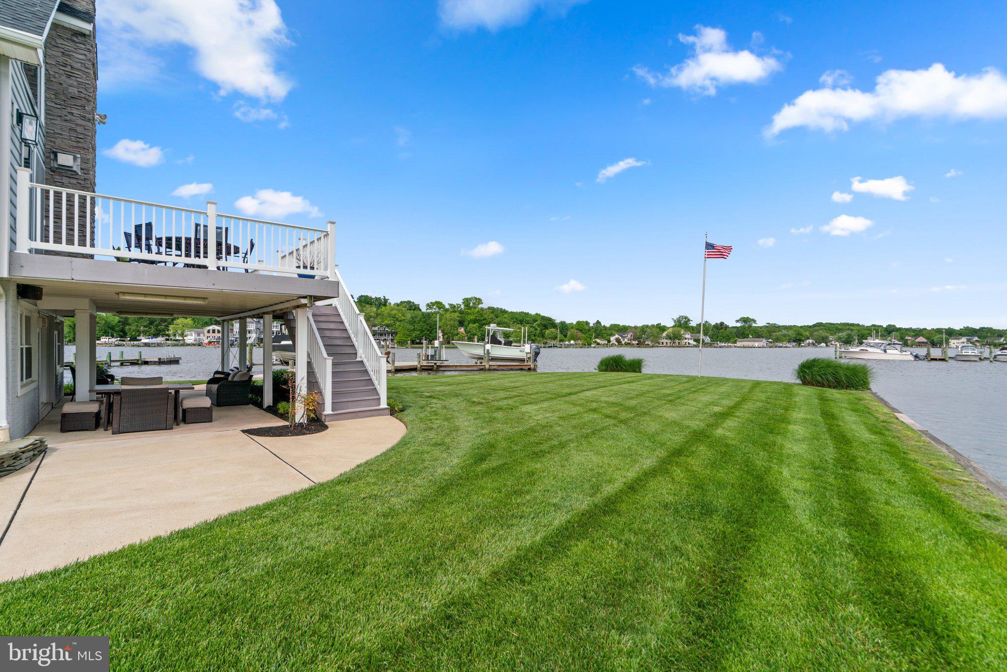 BOWLEYS QUARTERS - Residential