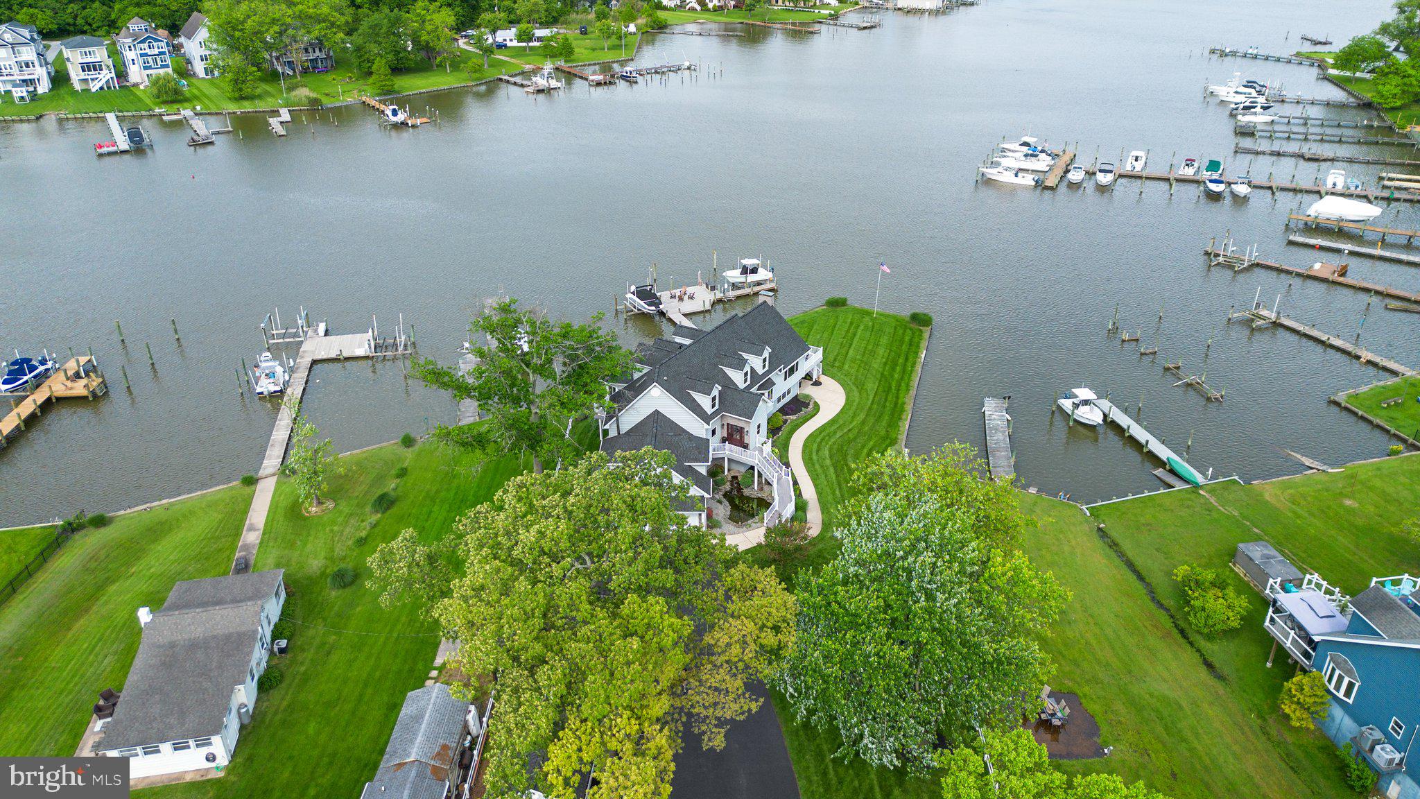 BOWLEYS QUARTERS - Residential