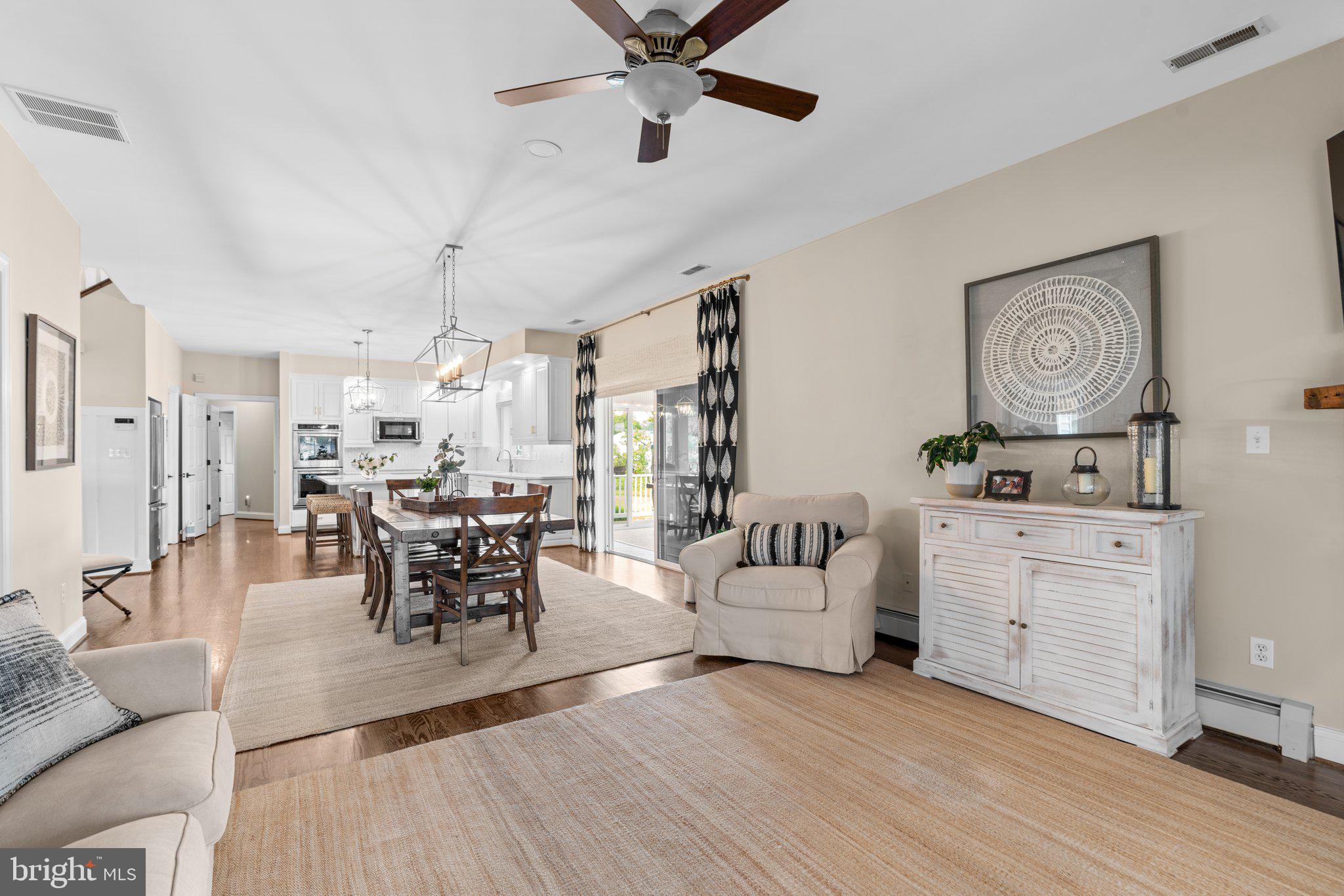 BOWLEYS QUARTERS - Residential