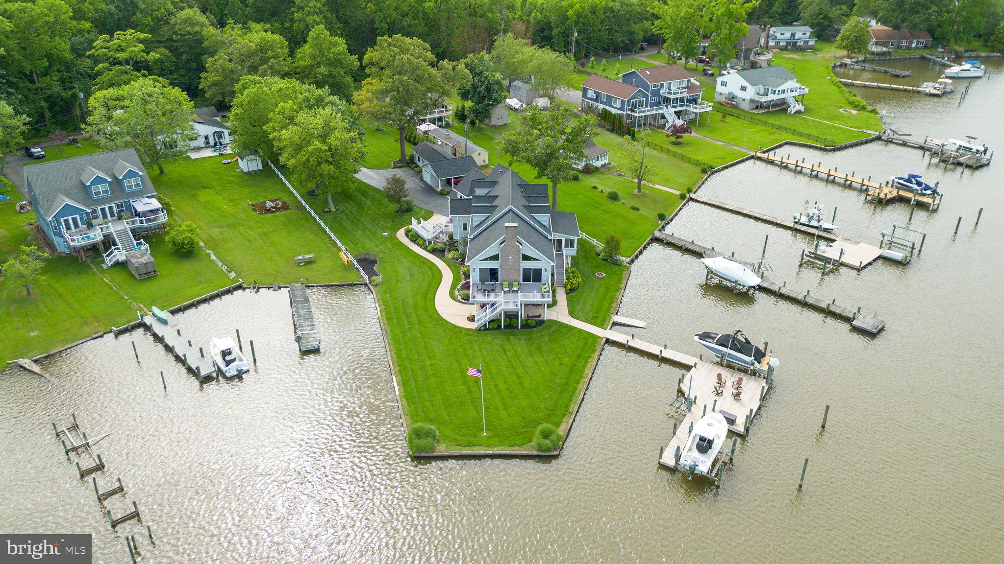 BOWLEYS QUARTERS - Residential