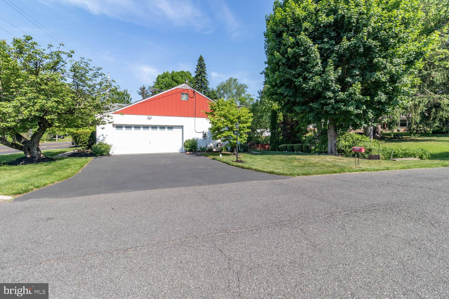 PINE TREE FARMS - Residential