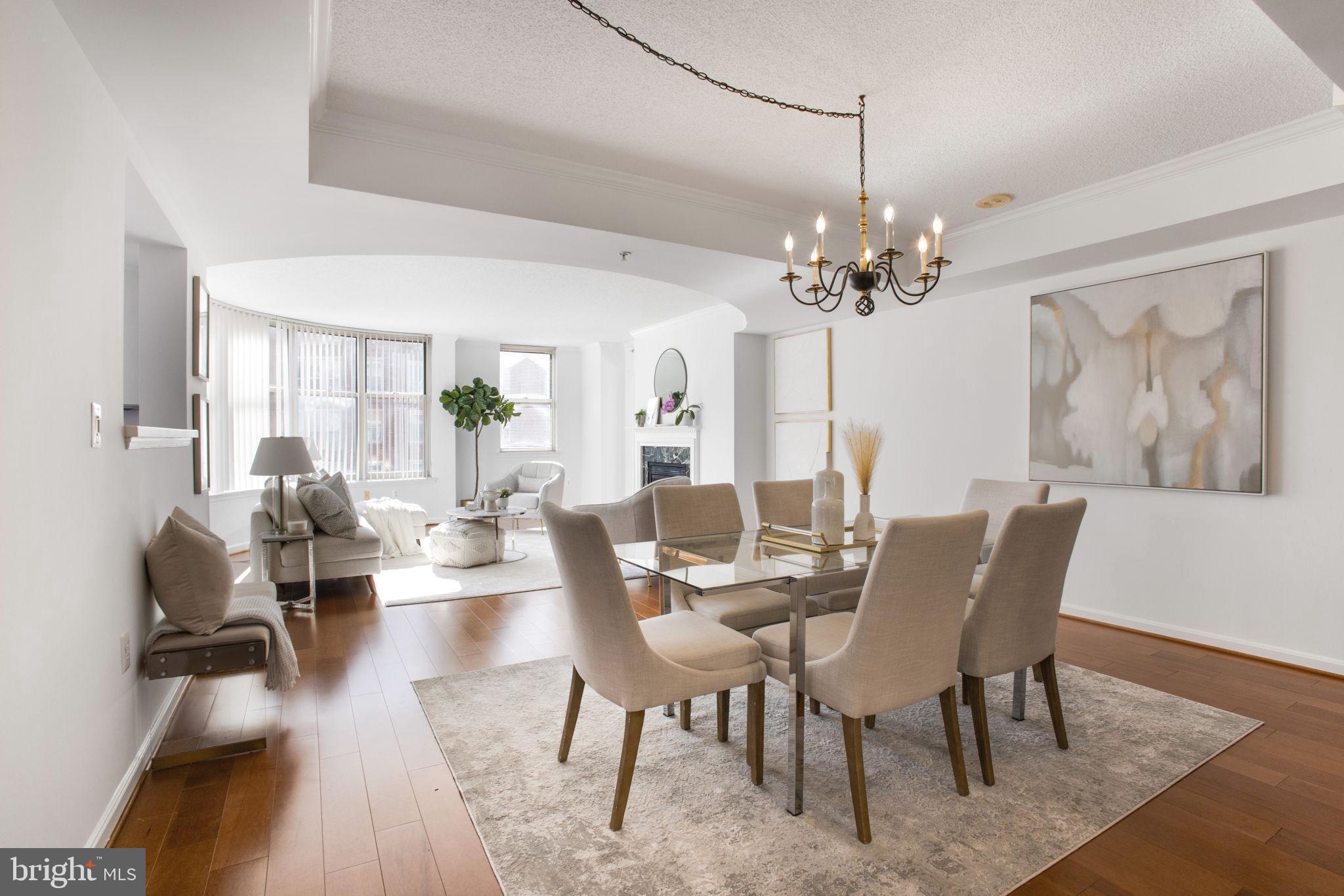 LEXINGTON SQUARE - Residential