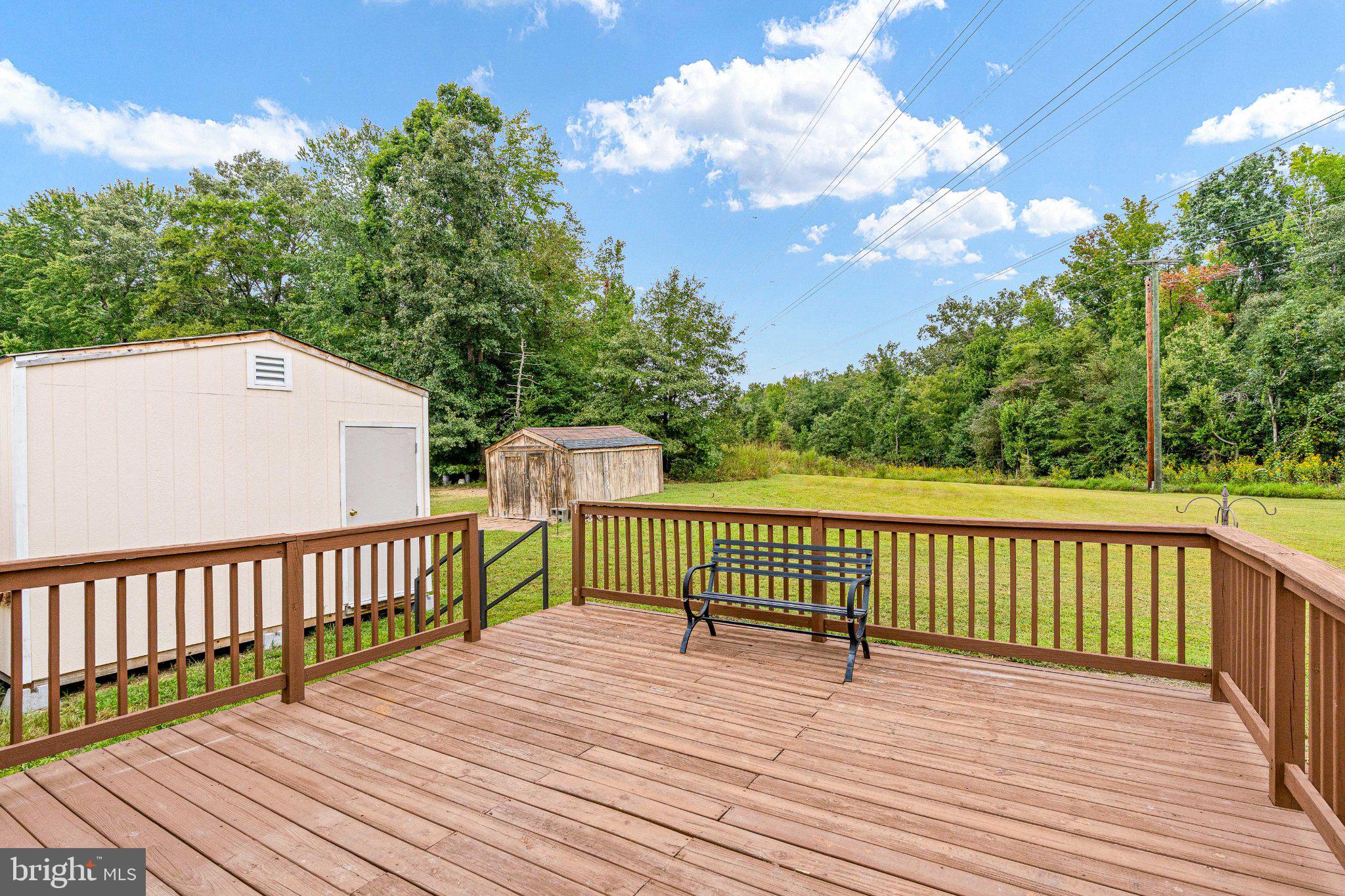 3909 ROBIN HOOD DRIVE