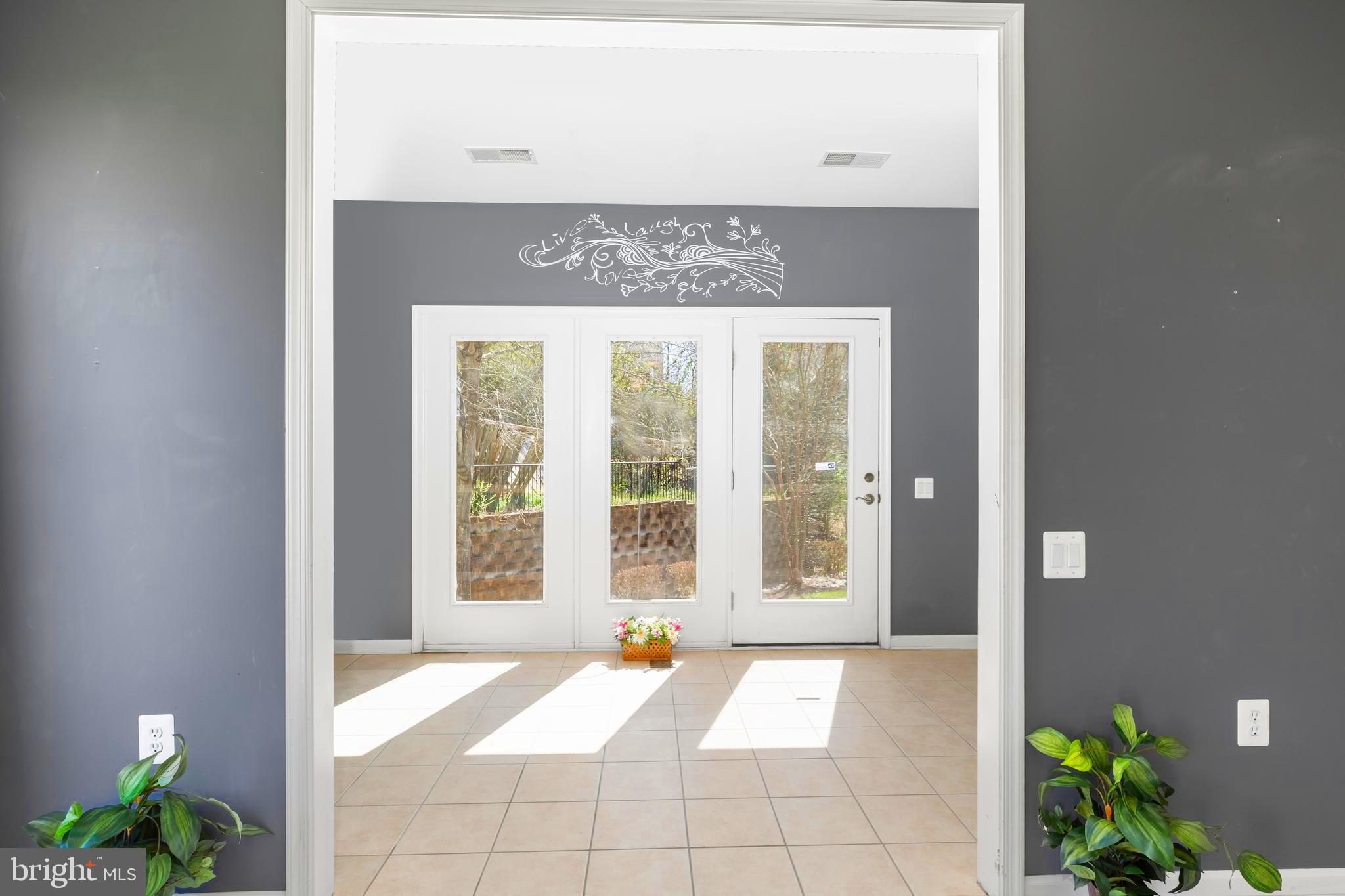 FALLS RUN - Residential