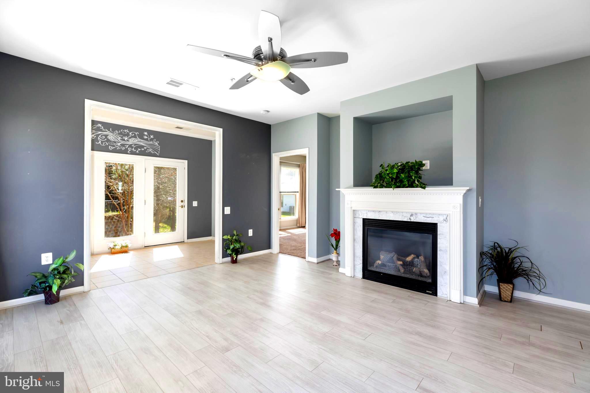 FALLS RUN - Residential