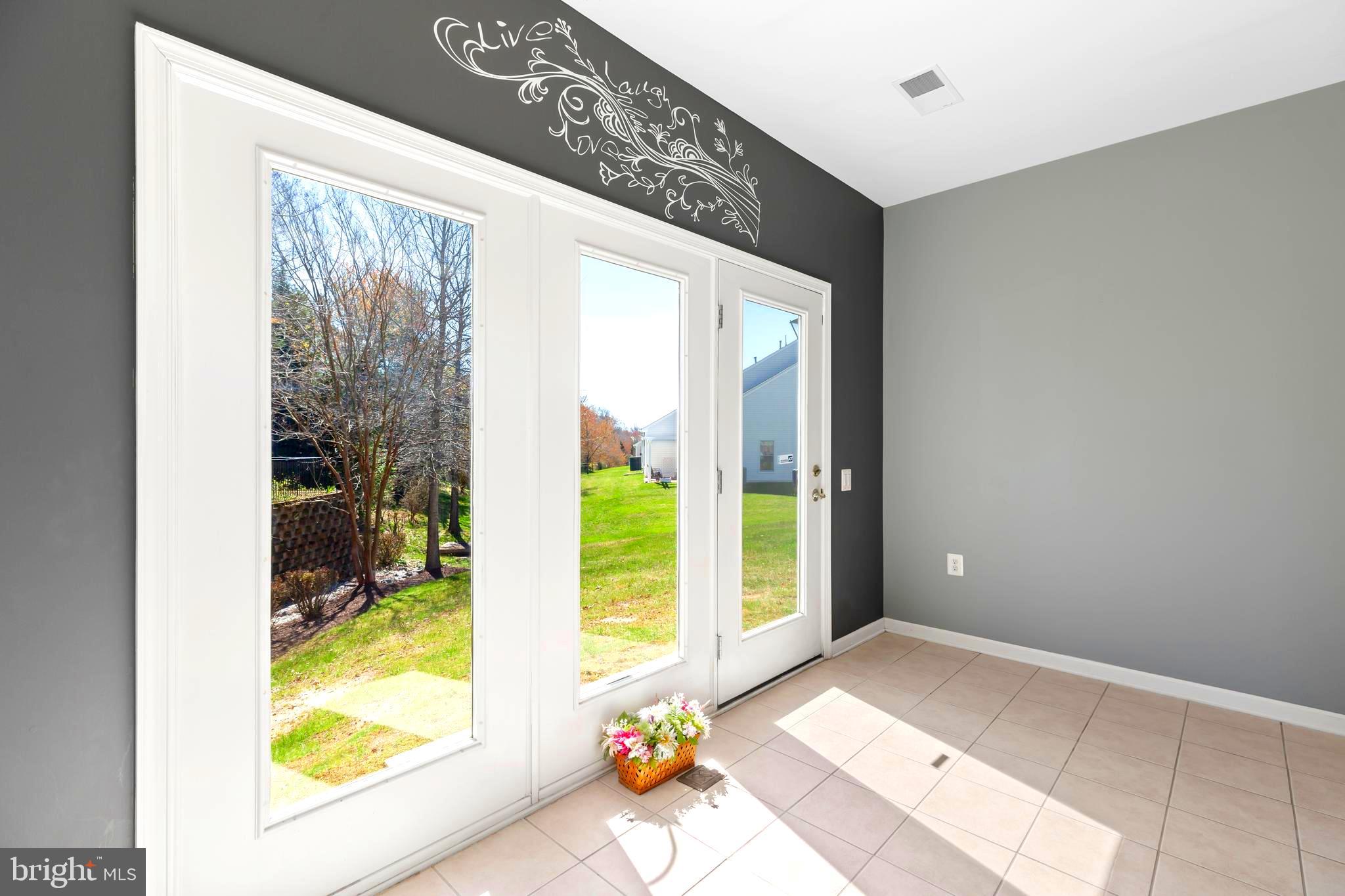 FALLS RUN - Residential