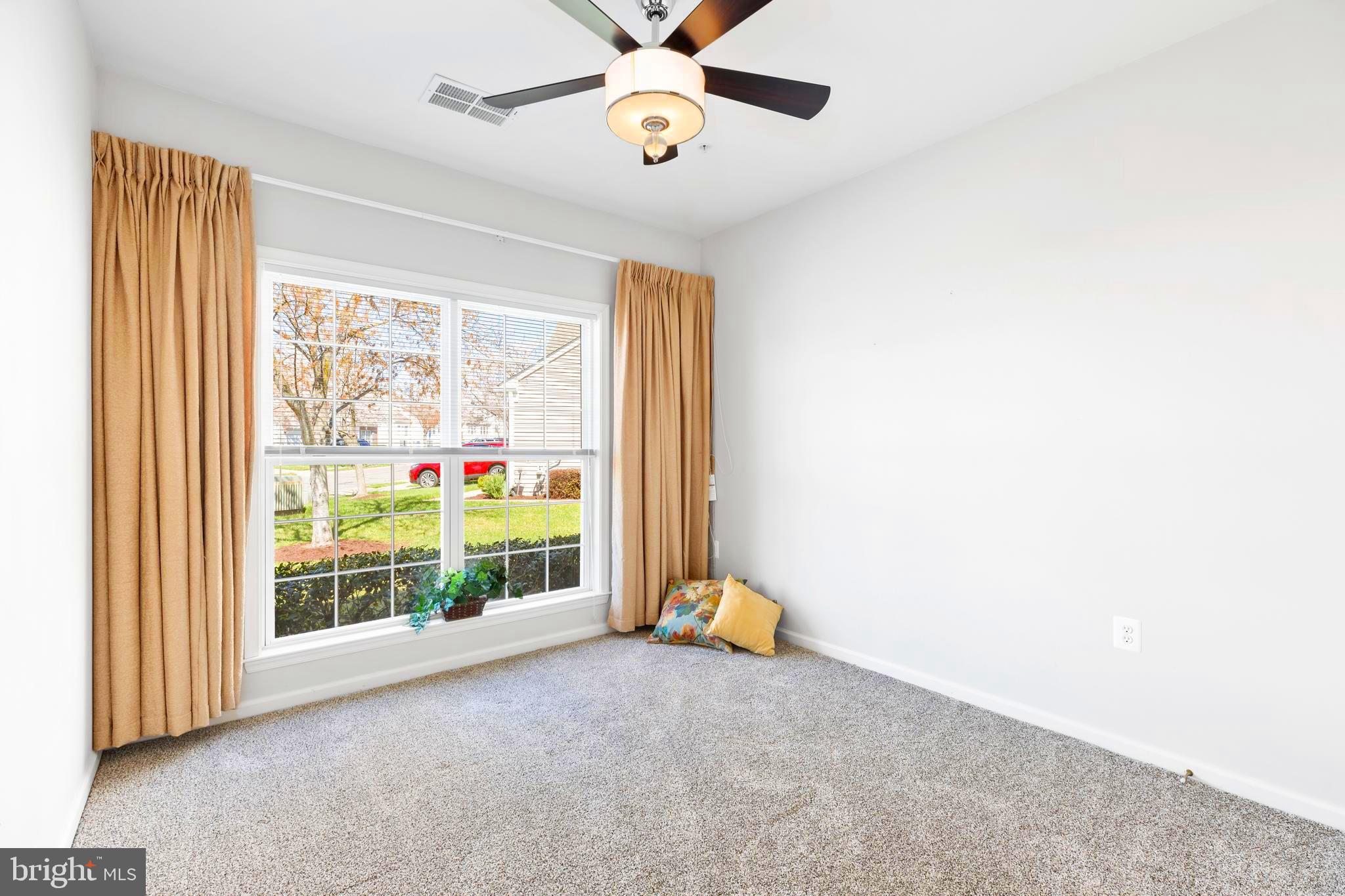 FALLS RUN - Residential