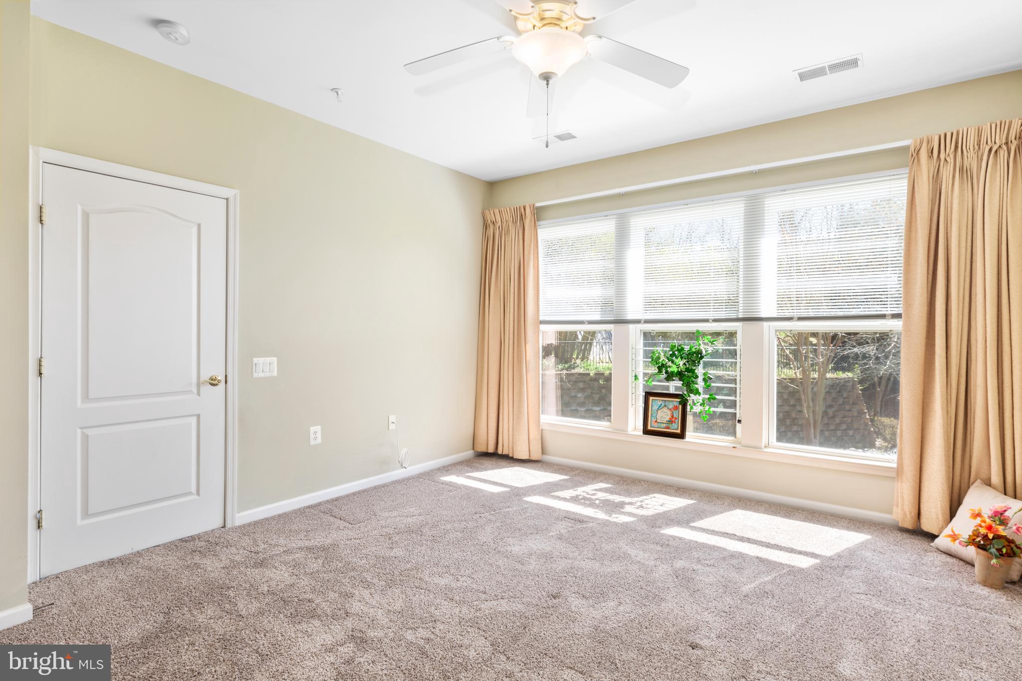 FALLS RUN - Residential