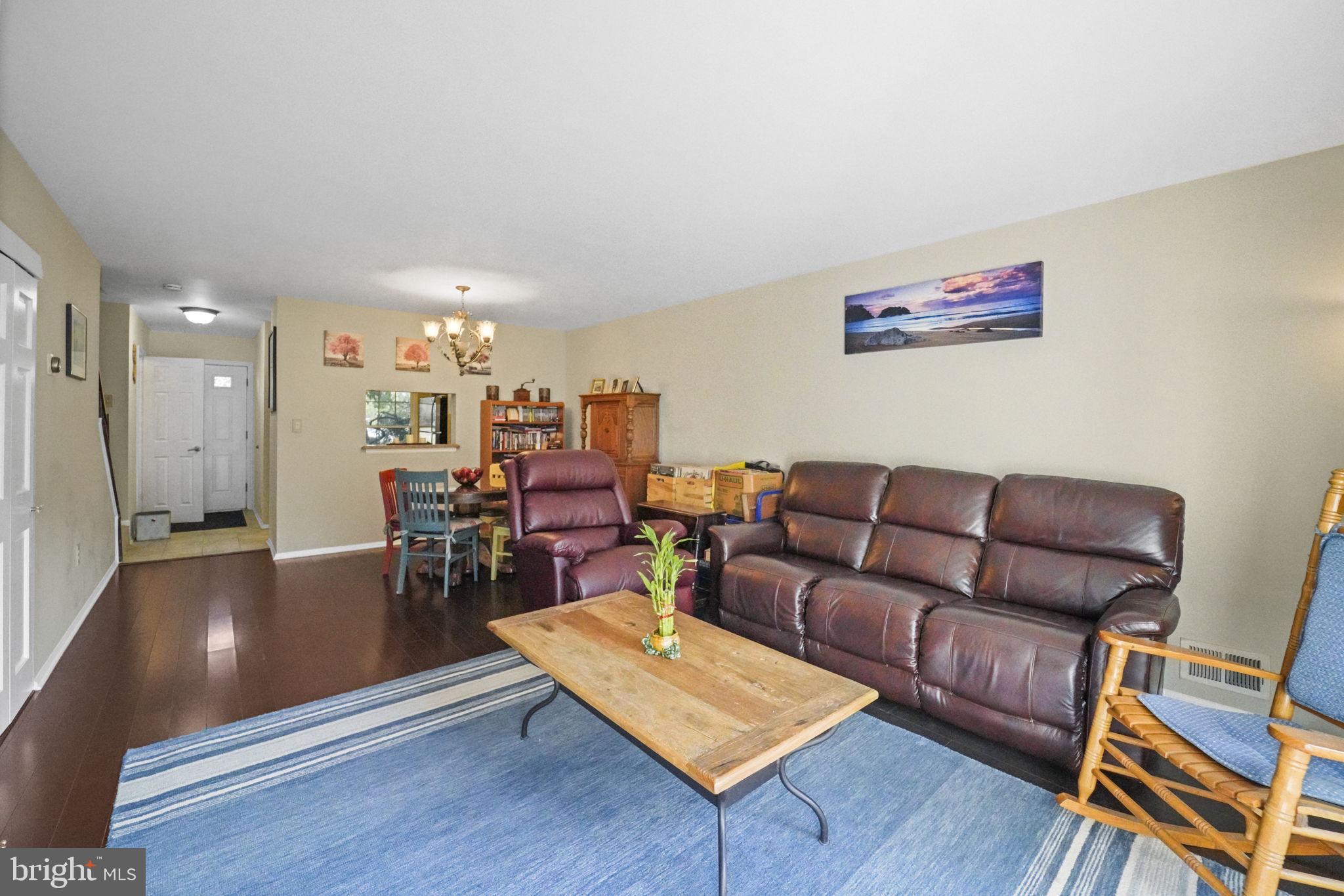 43 ONEILL COURT