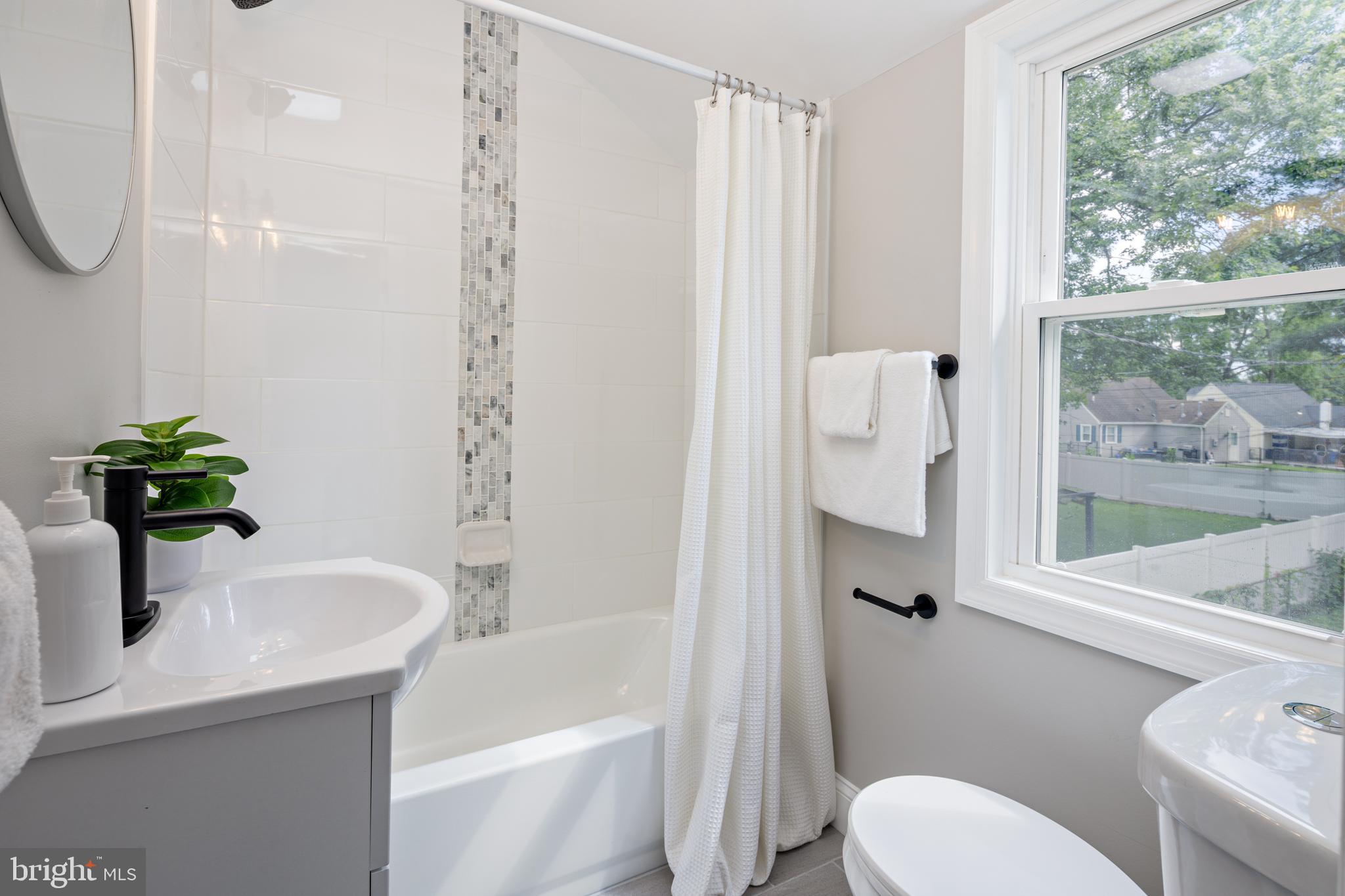 ROCKDALE PLAINS - Residential