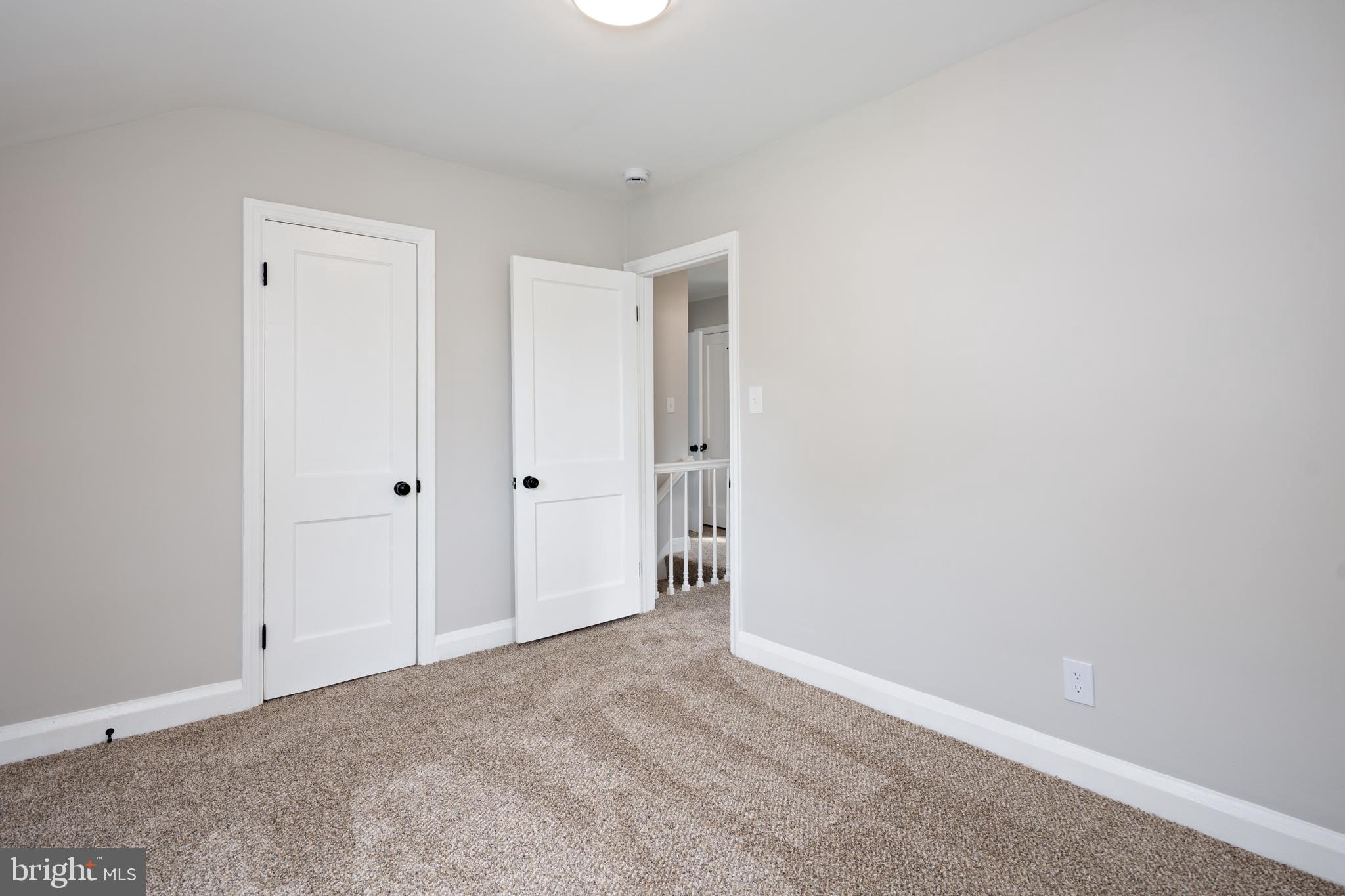 ROCKDALE PLAINS - Residential