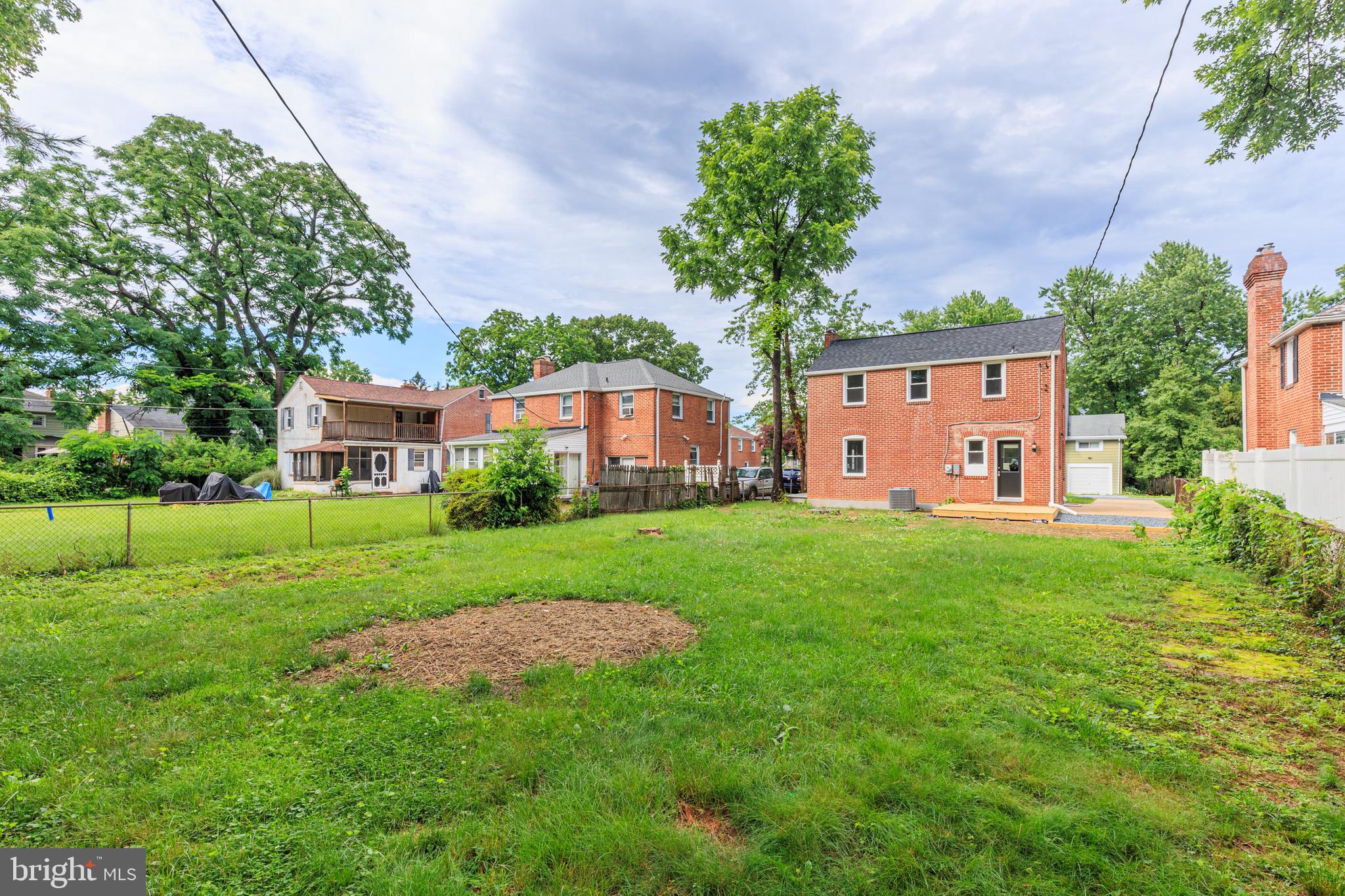 ROCKDALE PLAINS - Residential