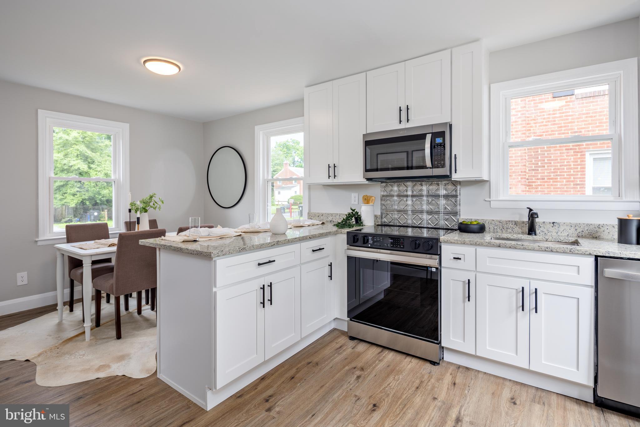 ROCKDALE PLAINS - Residential