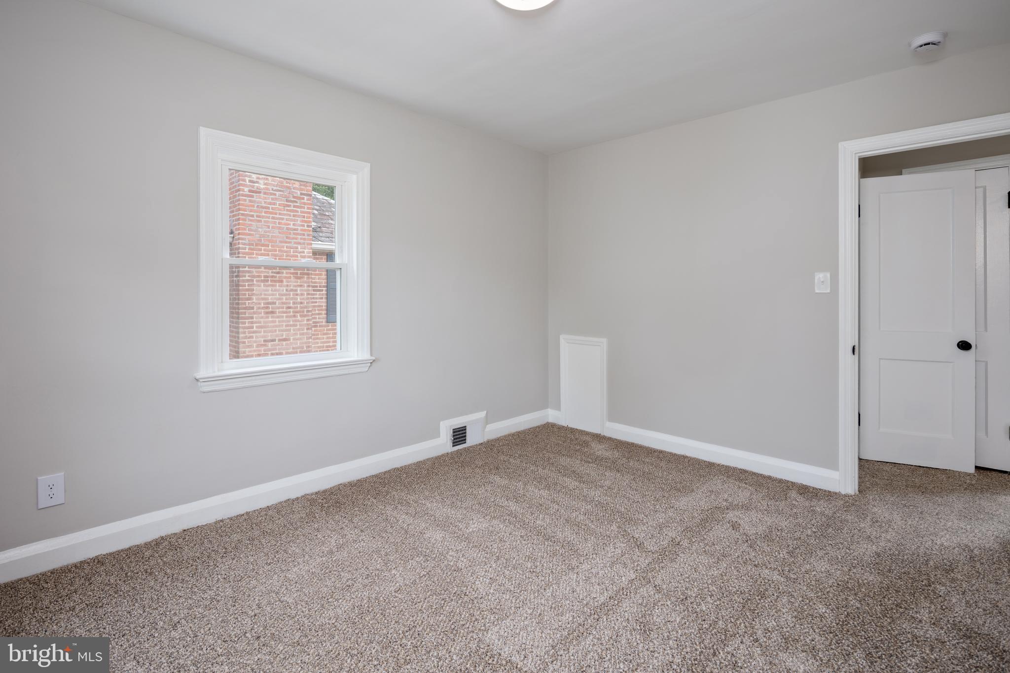 ROCKDALE PLAINS - Residential