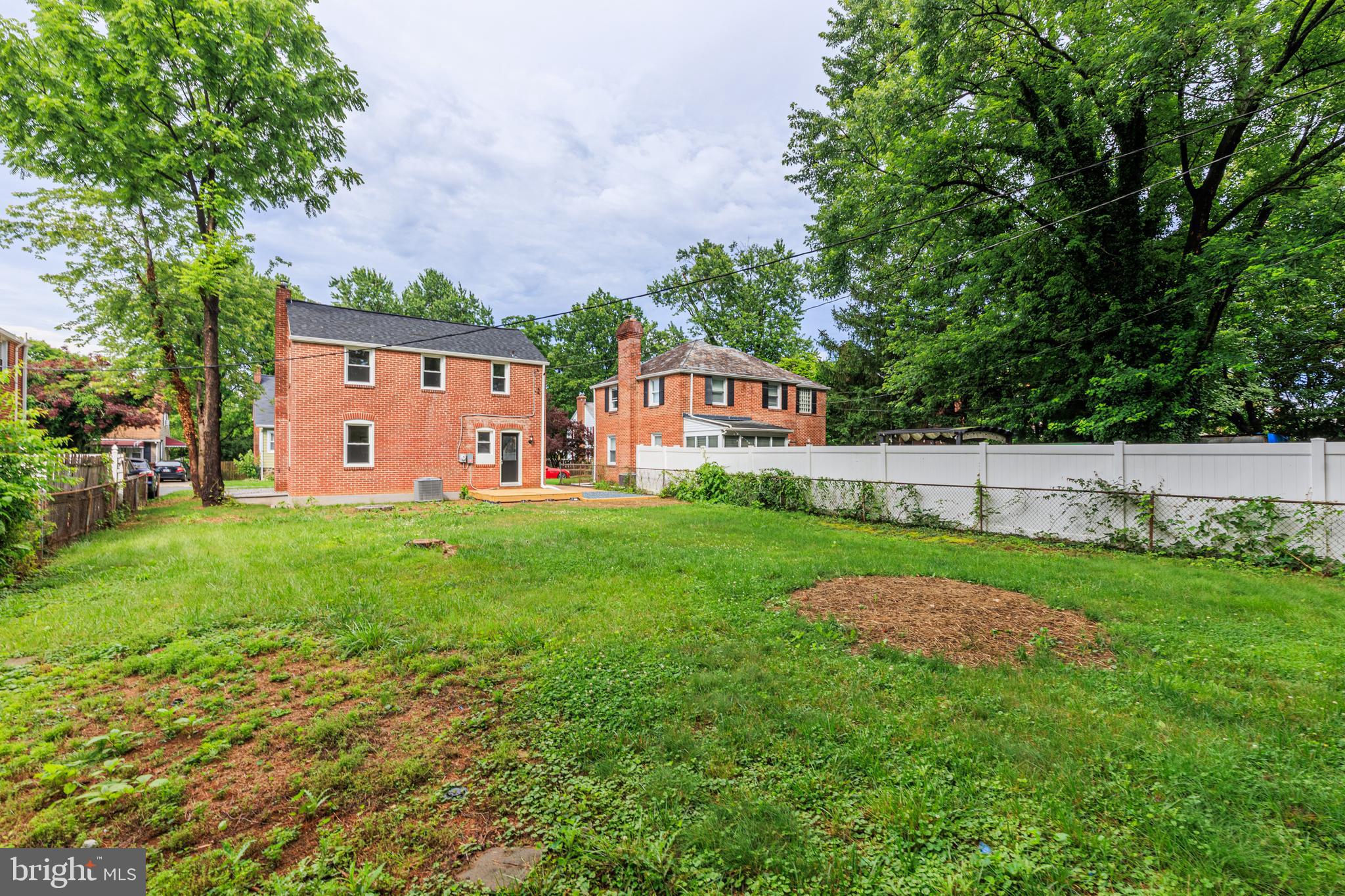 ROCKDALE PLAINS - Residential