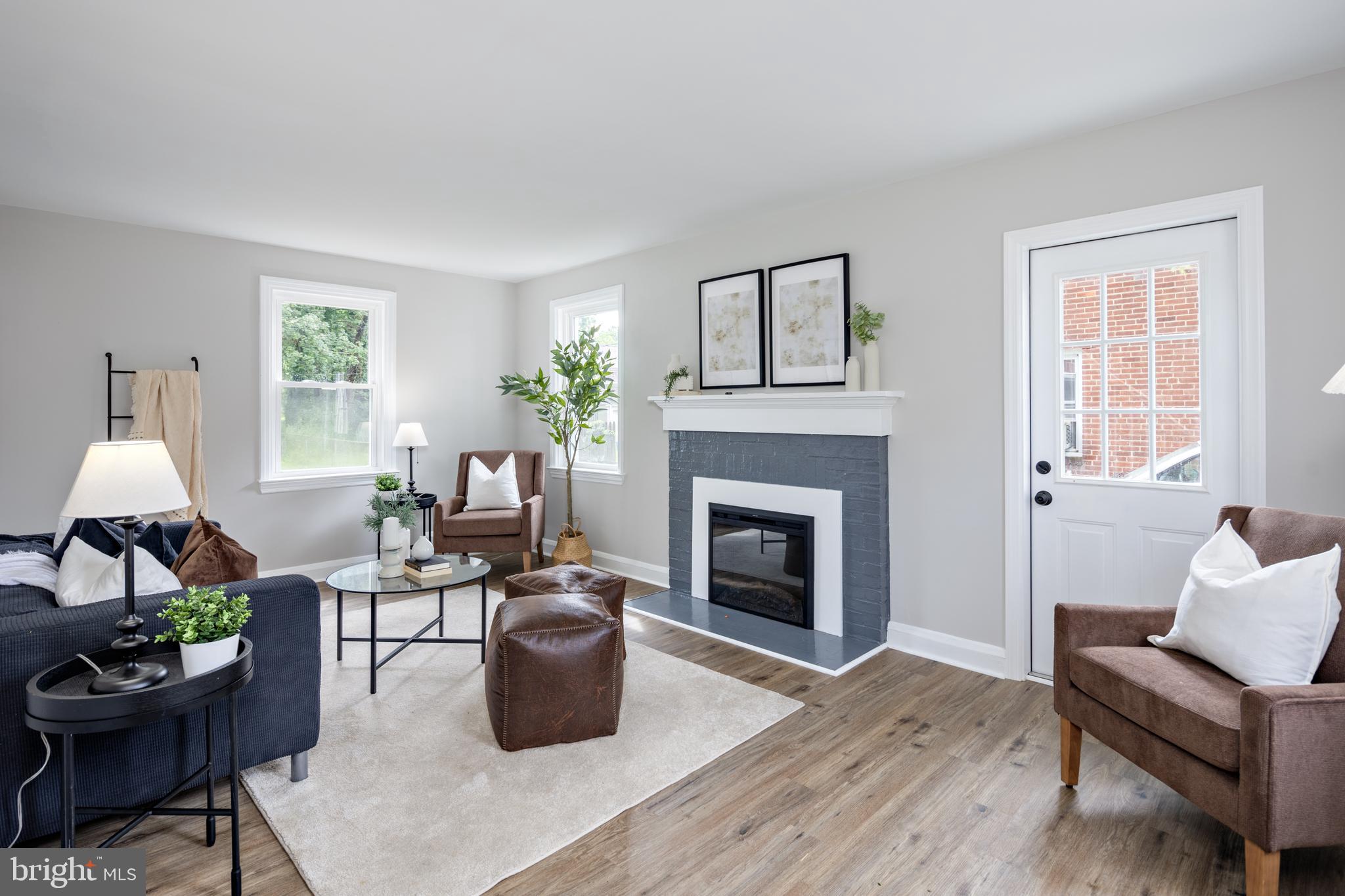 ROCKDALE PLAINS - Residential