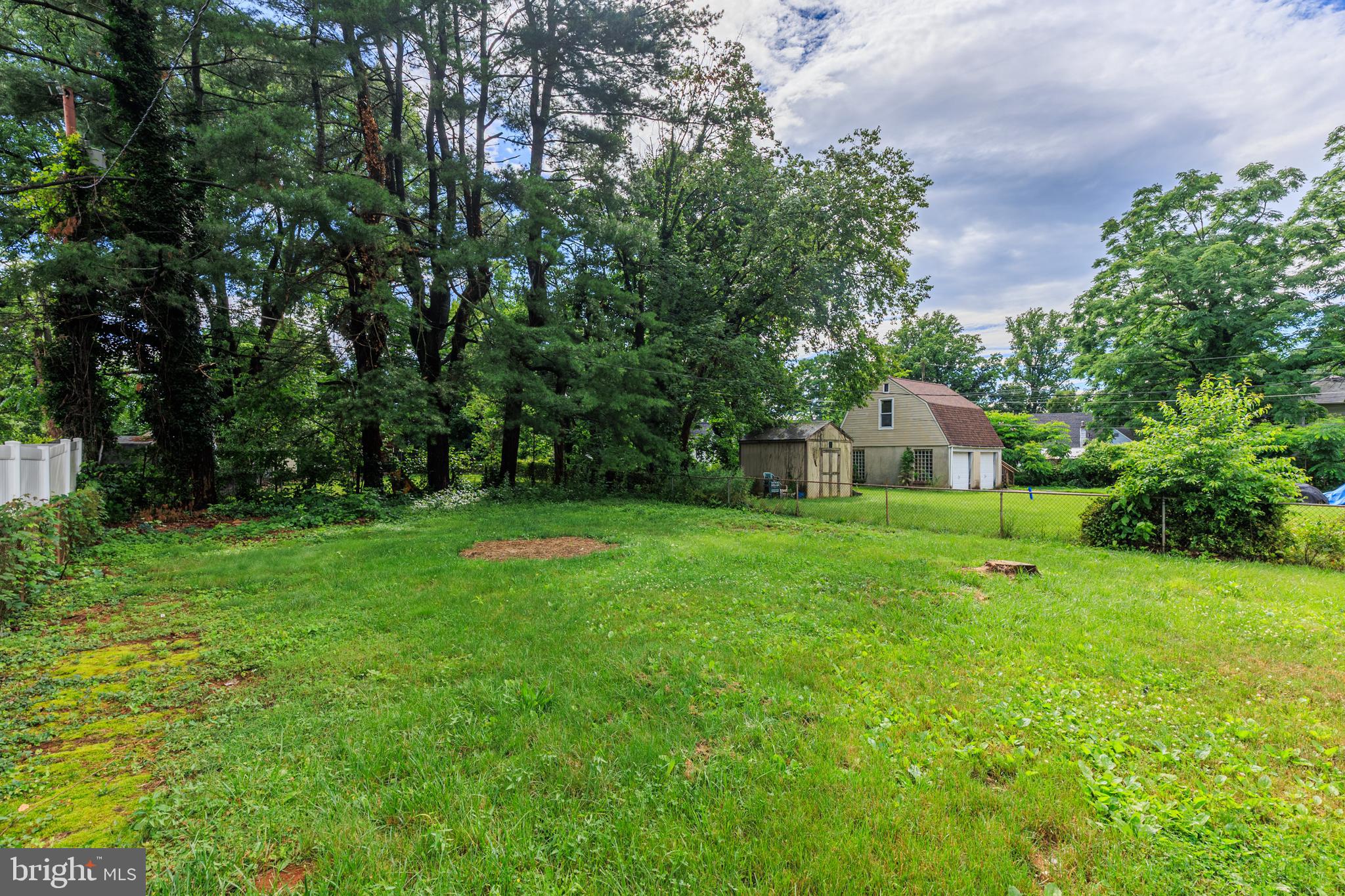 ROCKDALE PLAINS - Residential