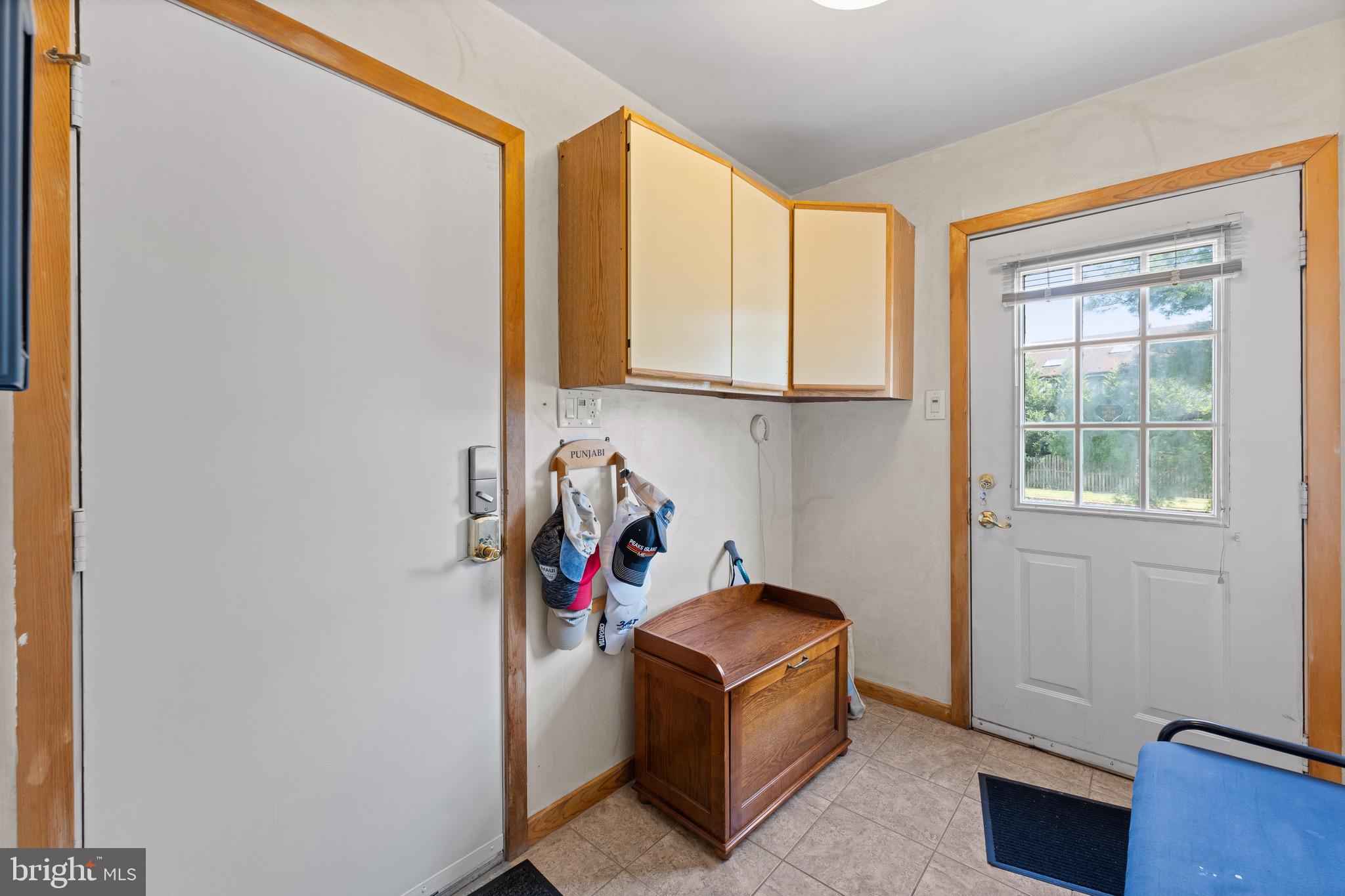 LONG LANE FARMS 2 - Residential