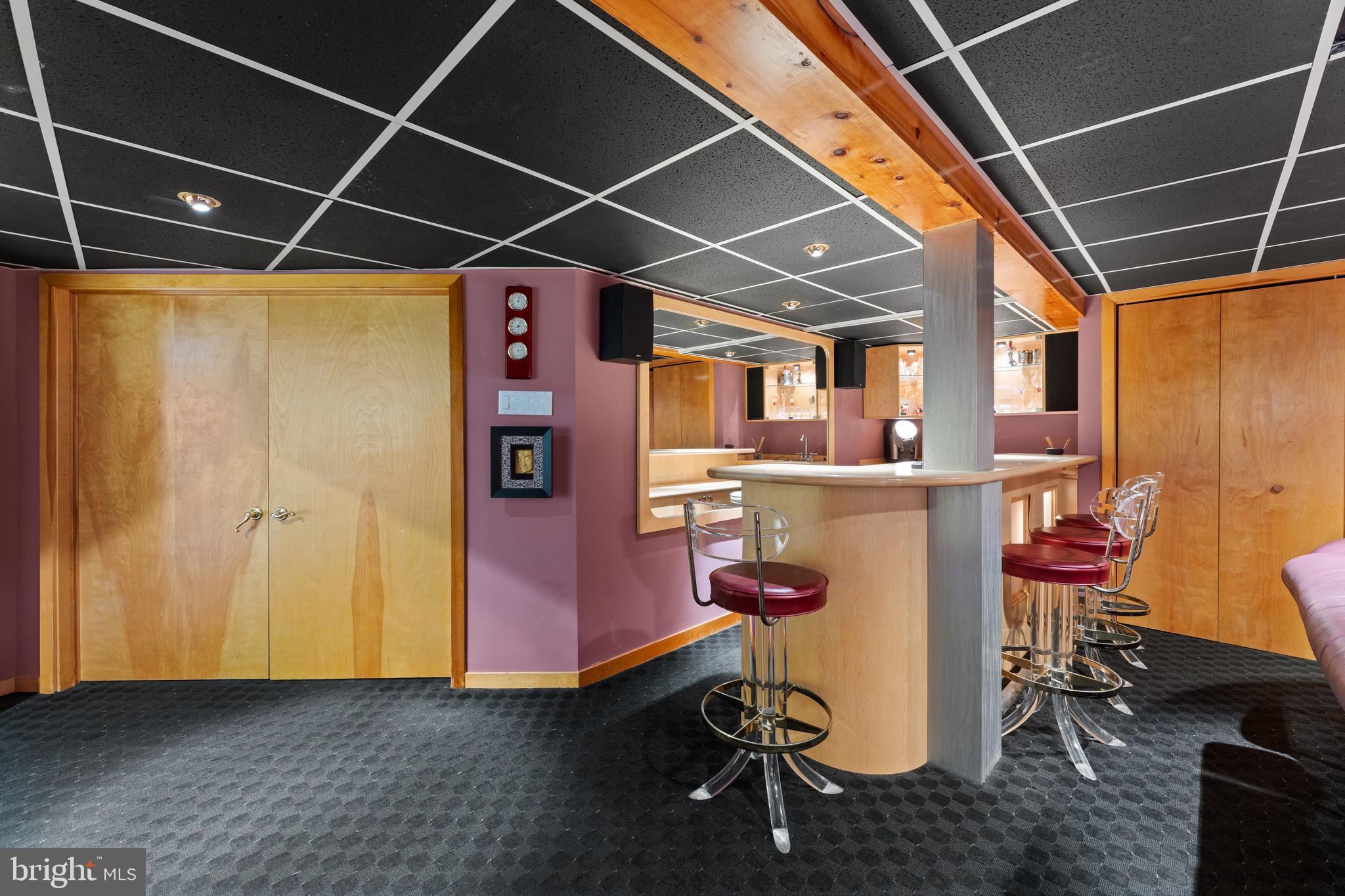 LONG LANE FARMS 2 - Residential