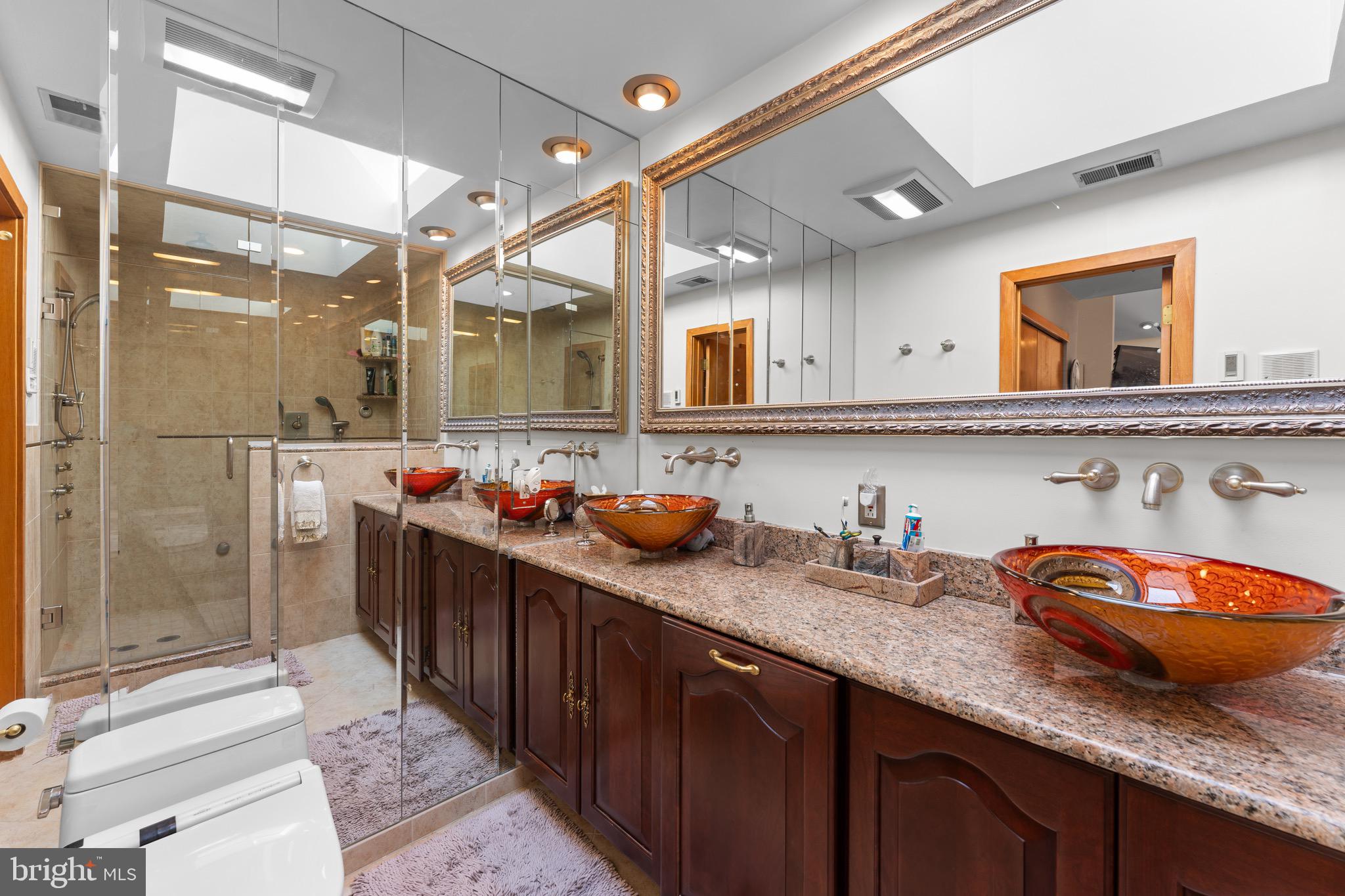 LONG LANE FARMS 2 - Residential