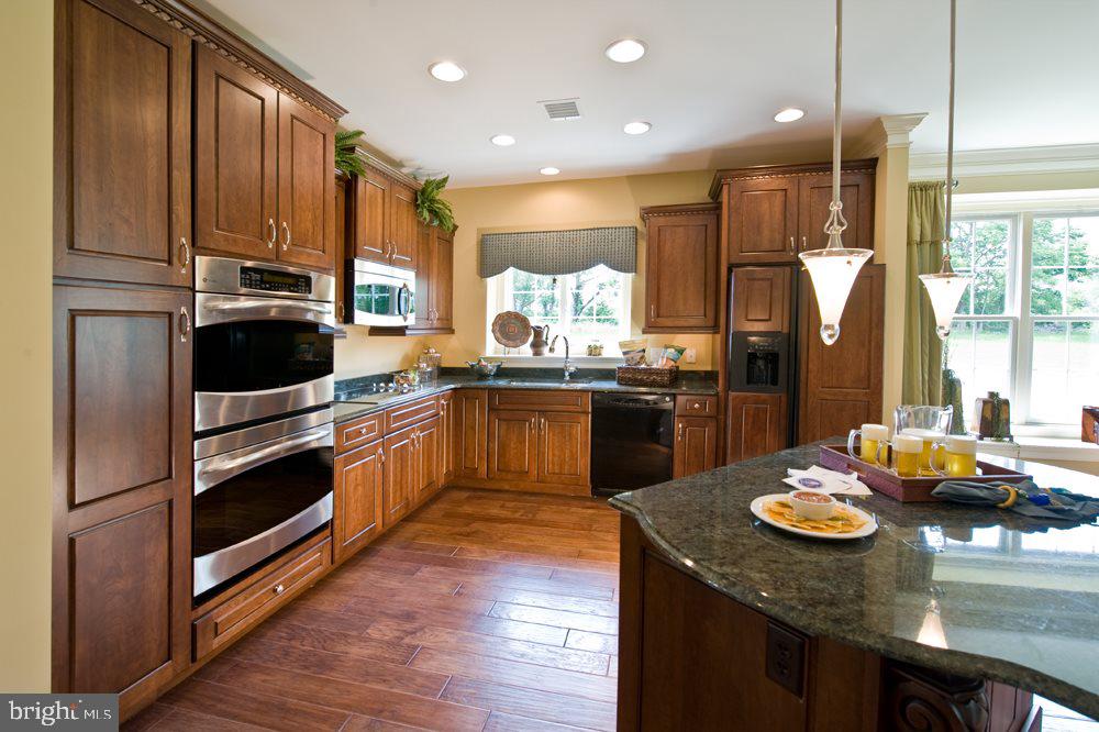 SILVER SPRING - Residential