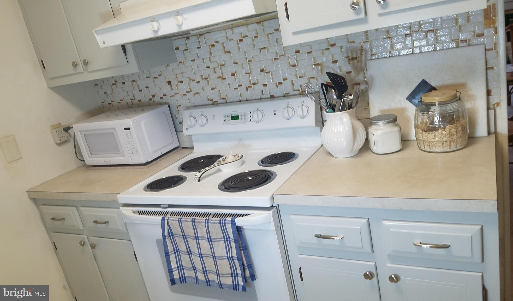 ROSSMOOR LEISURE WORLD - Residential