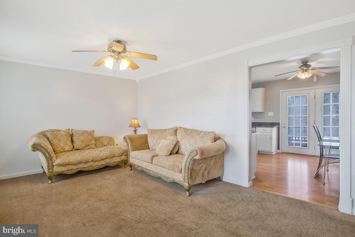 YARDLEY HILLS - Residential