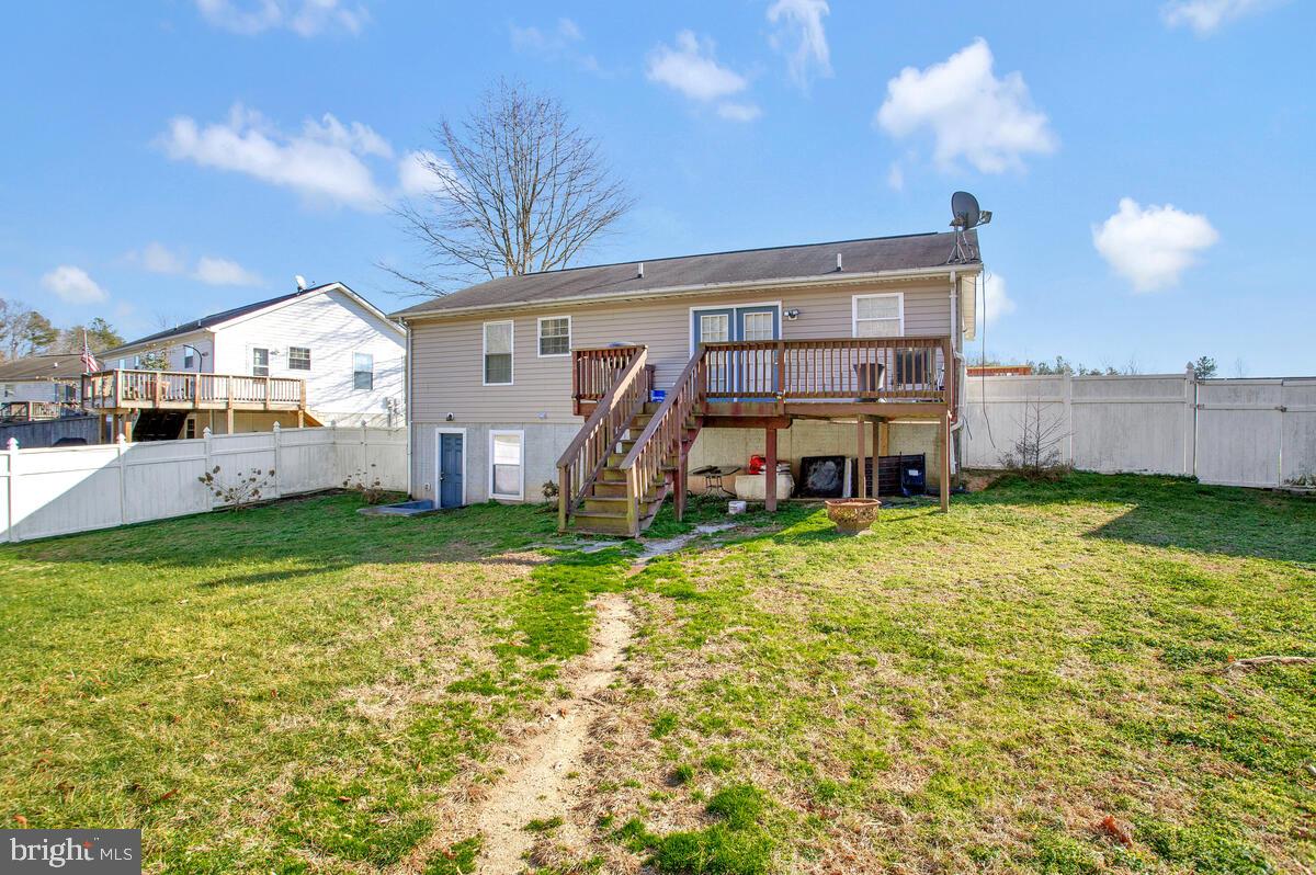 YARDLEY HILLS - Residential