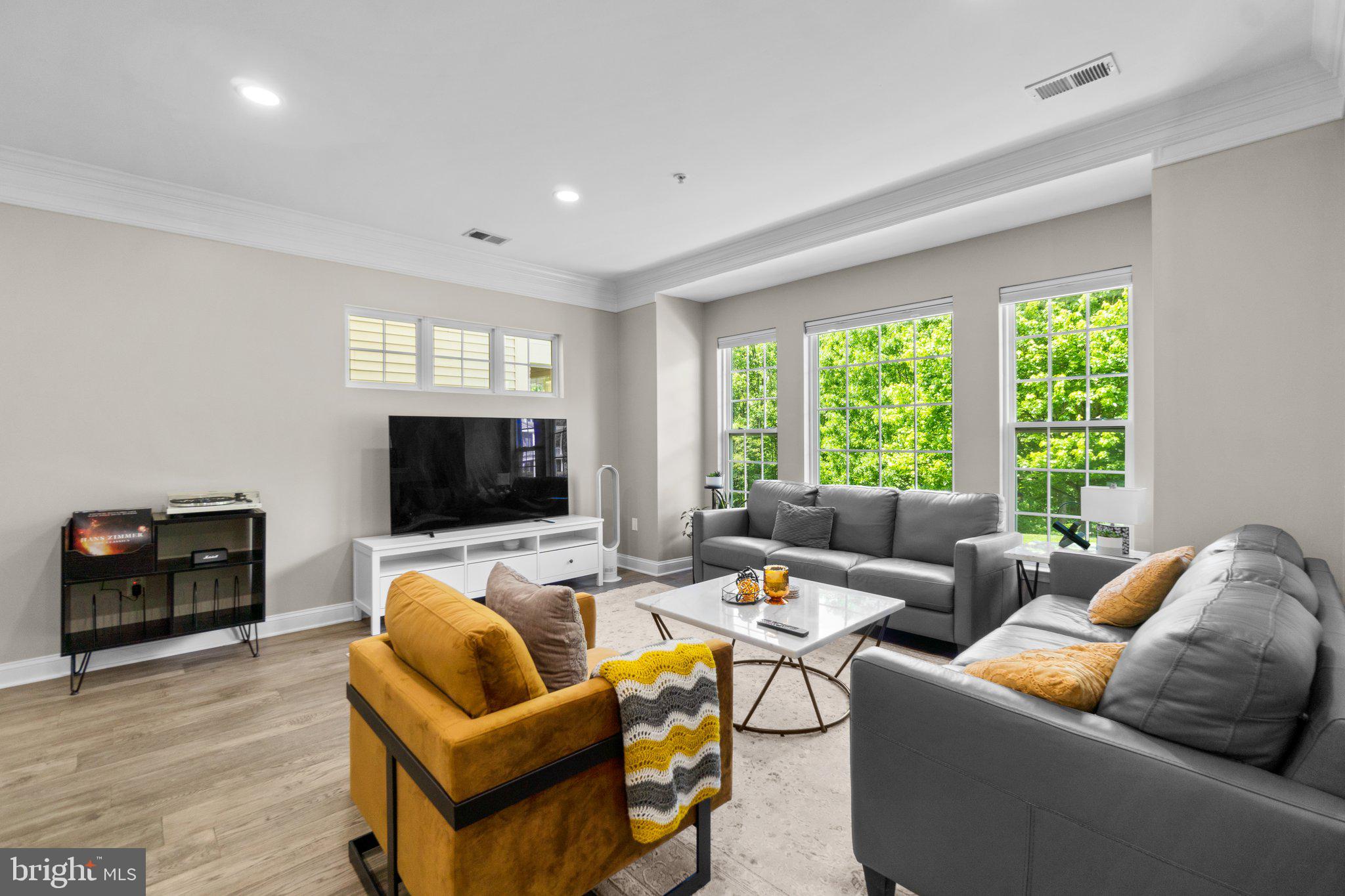 AUDUBON TERRACE VILLAS - Residential Lease