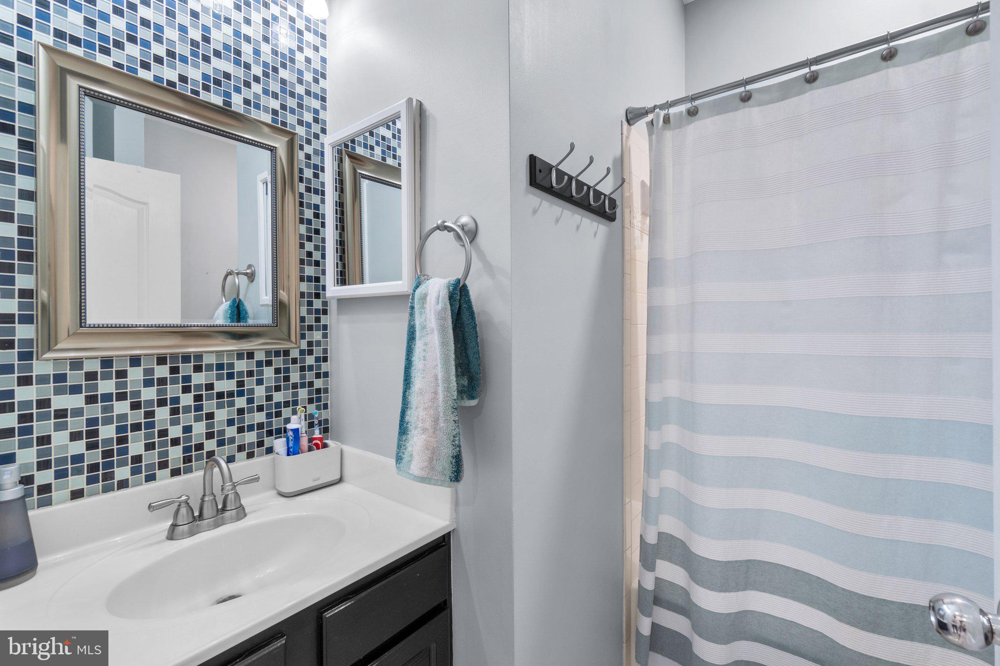 AUDUBON TERRACE VILLAS - Residential Lease