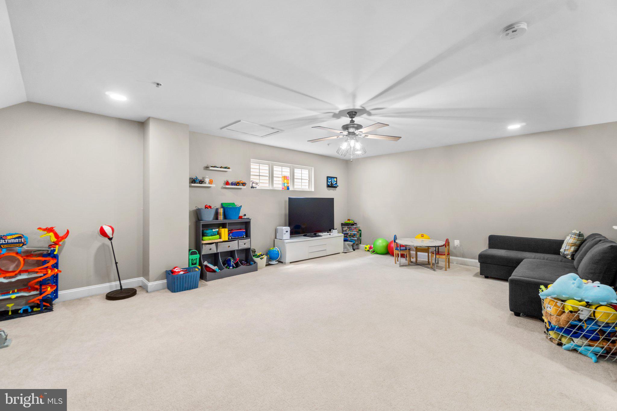 AUDUBON TERRACE VILLAS - Residential Lease