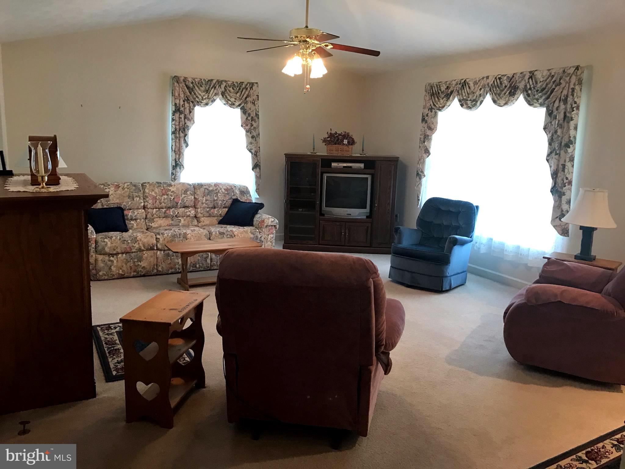 THE FOOTHILLS - Residential