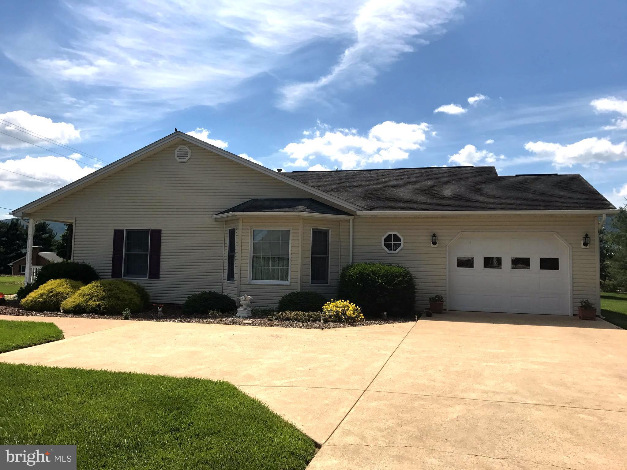 THE FOOTHILLS - Residential