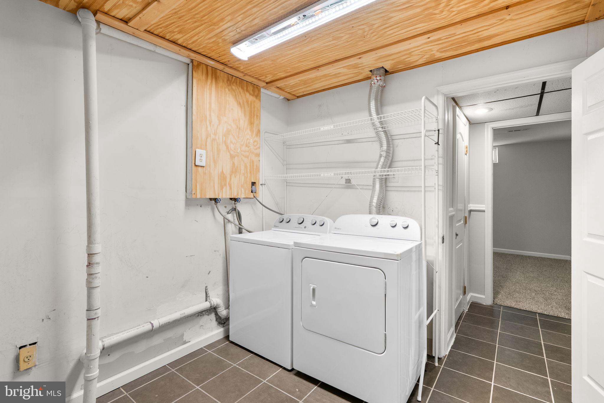 NOTTINGHAM VILLAGE - Residential