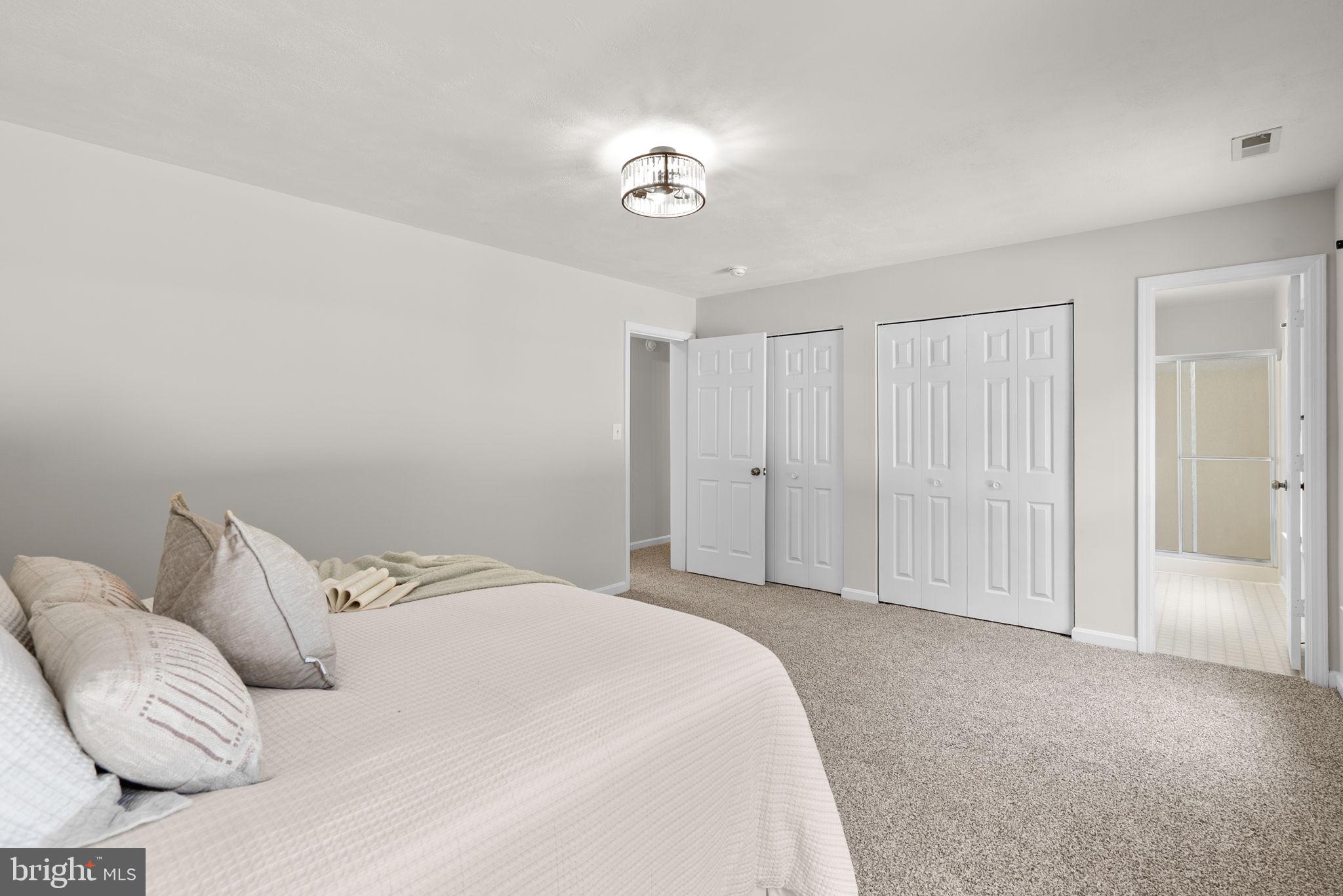 NOTTINGHAM VILLAGE - Residential