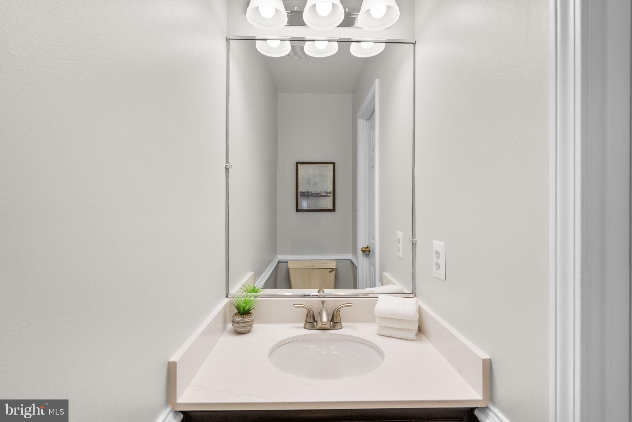 NOTTINGHAM VILLAGE - Residential