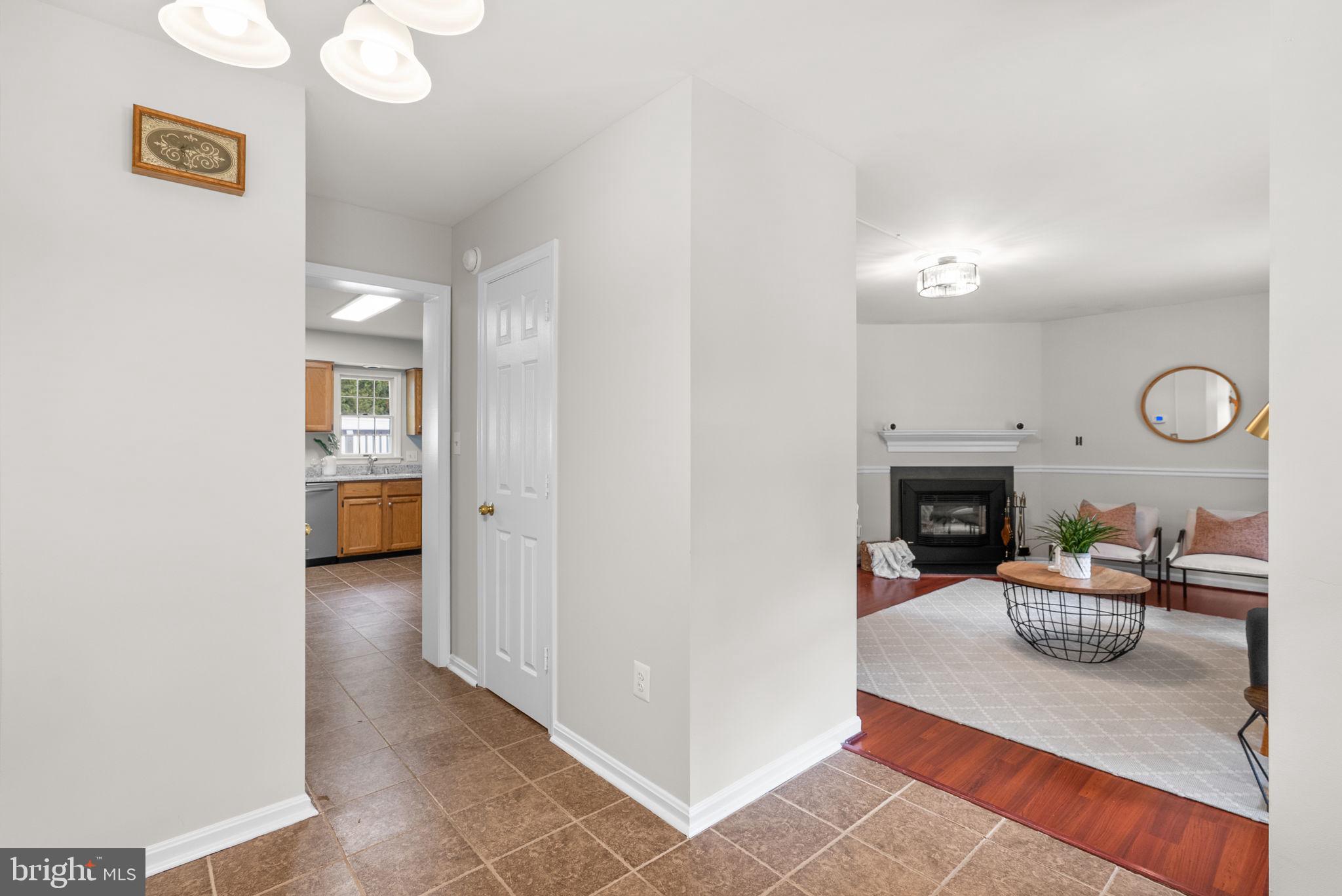 NOTTINGHAM VILLAGE - Residential