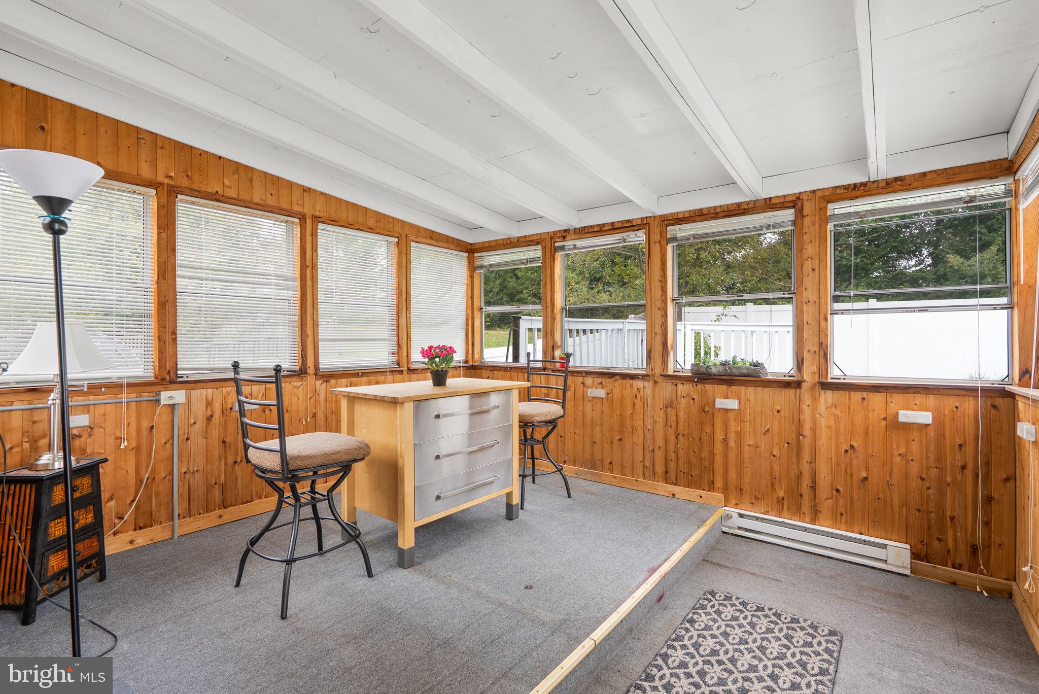 NOTTINGHAM VILLAGE - Residential