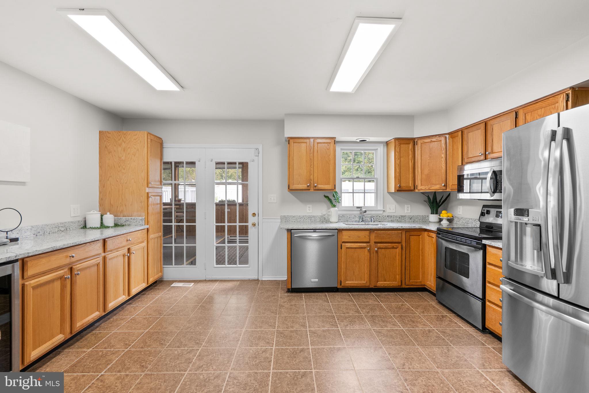 NOTTINGHAM VILLAGE - Residential