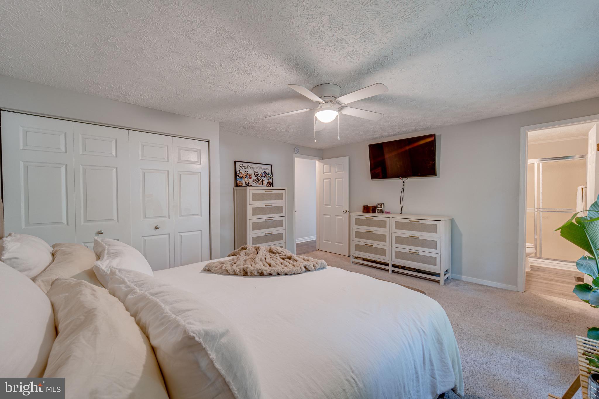 HOLLEYBROOKE - Residential