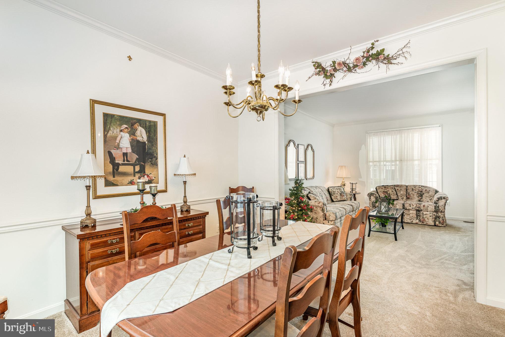 HENDERSON MANOR - Residential